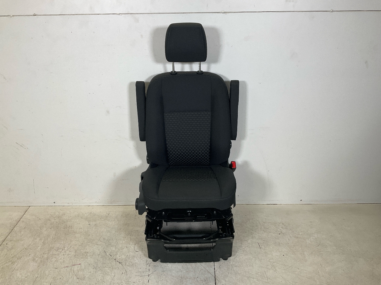 Sitz rechts vorne FORD Transit V363 Pritsche/Fahrgestell (FED, FFD) 2.0 TDCi  96 kW  130 PS (03.2016-> )