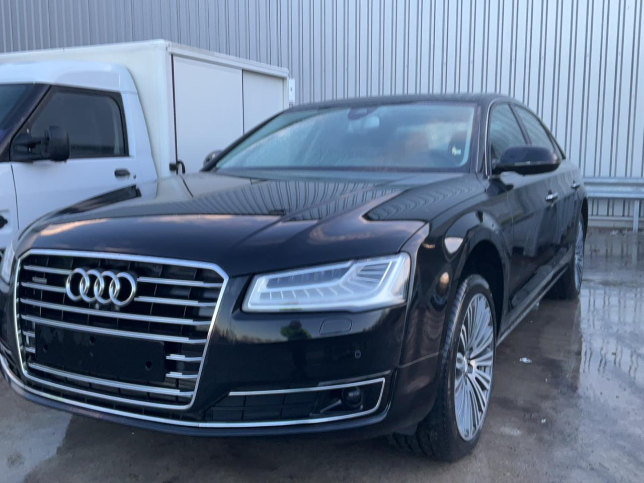 AUDI