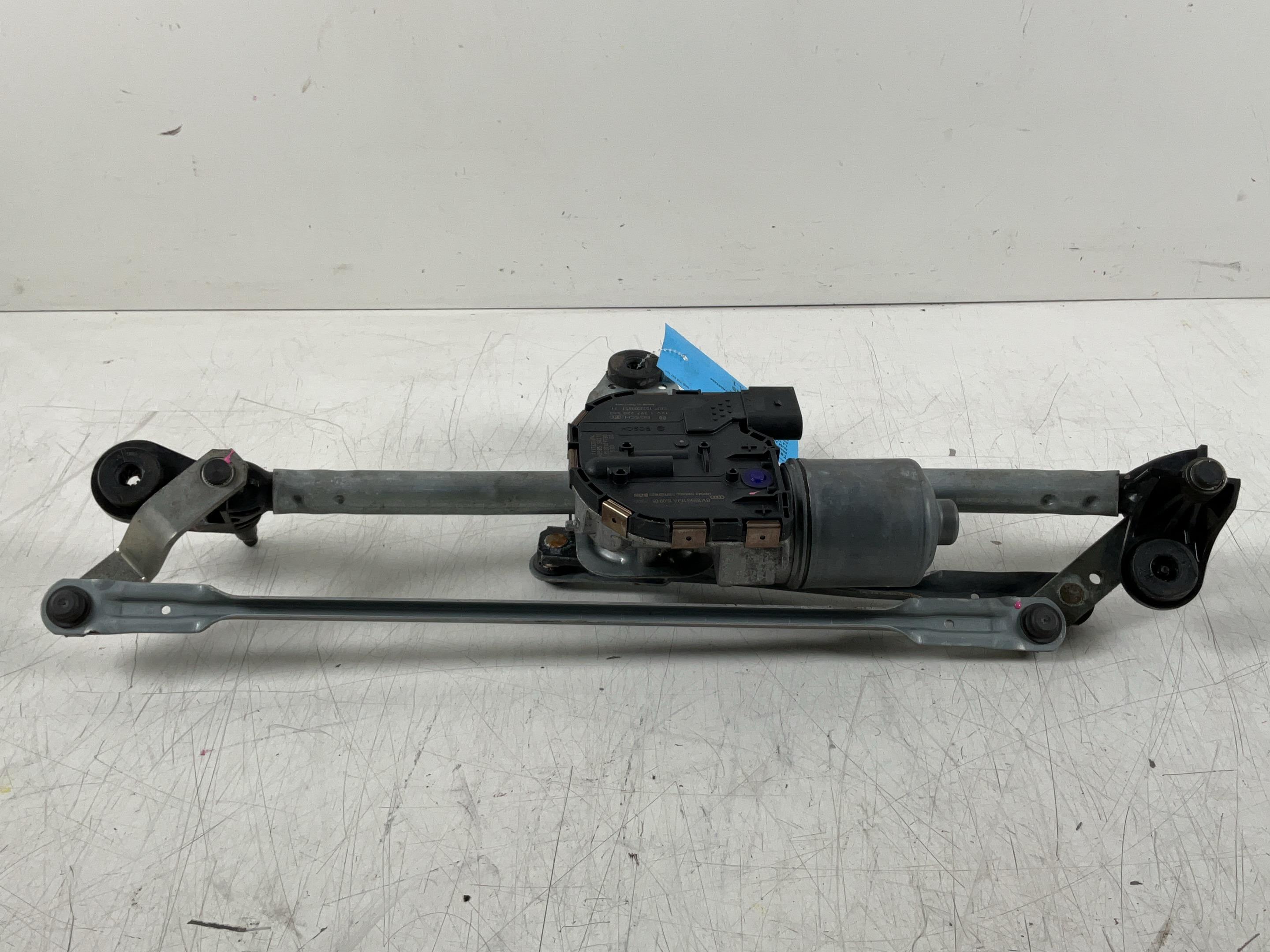 Wiper motor front AUDI A3 Sportback (8V) 1.2 TFSI  81 kW  110 PS (05.2014-> )