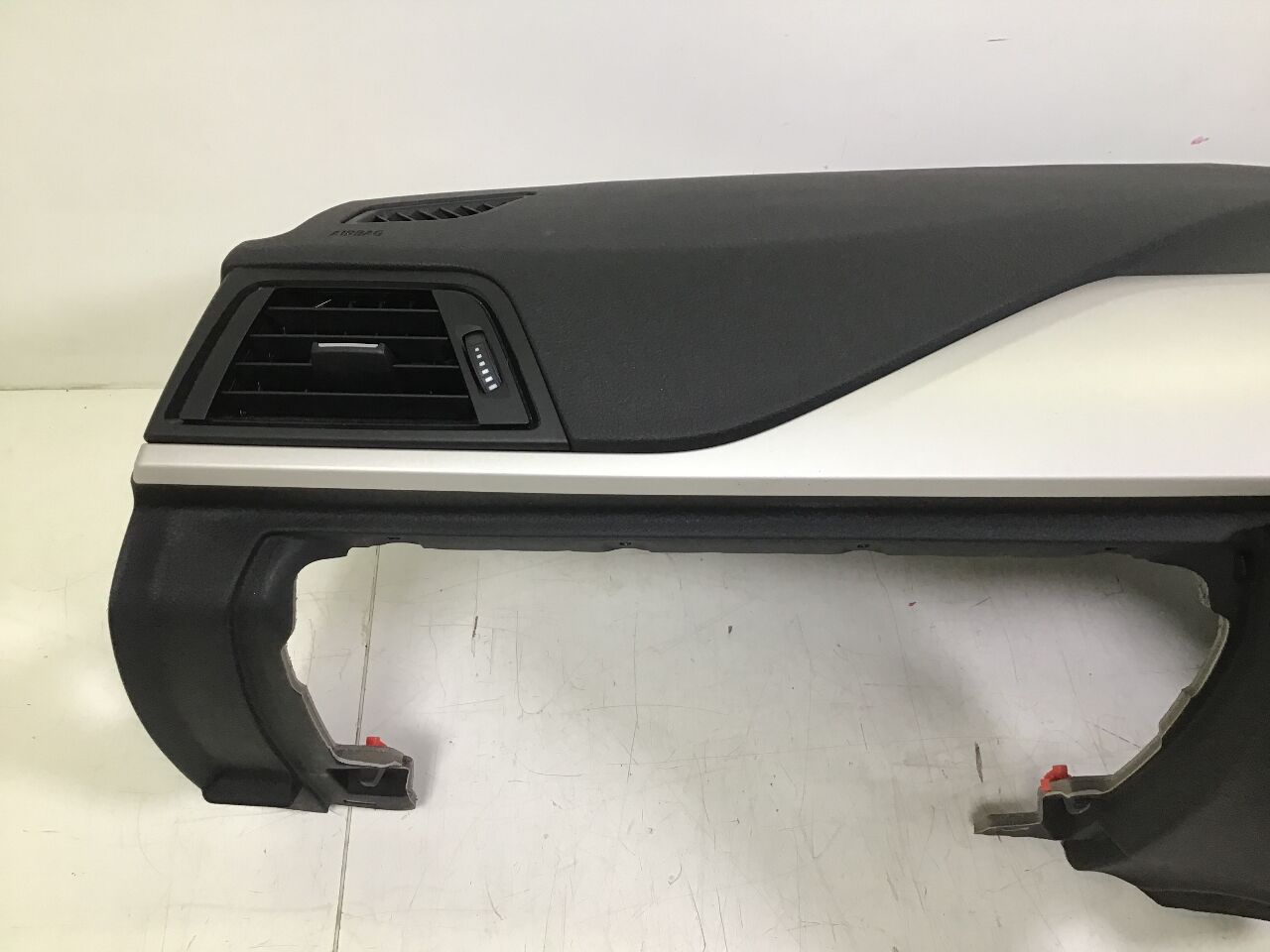 Dashboard BMW 3er Touring (F31) 320d  135 kW  184 PS (07.2011-02.2016)