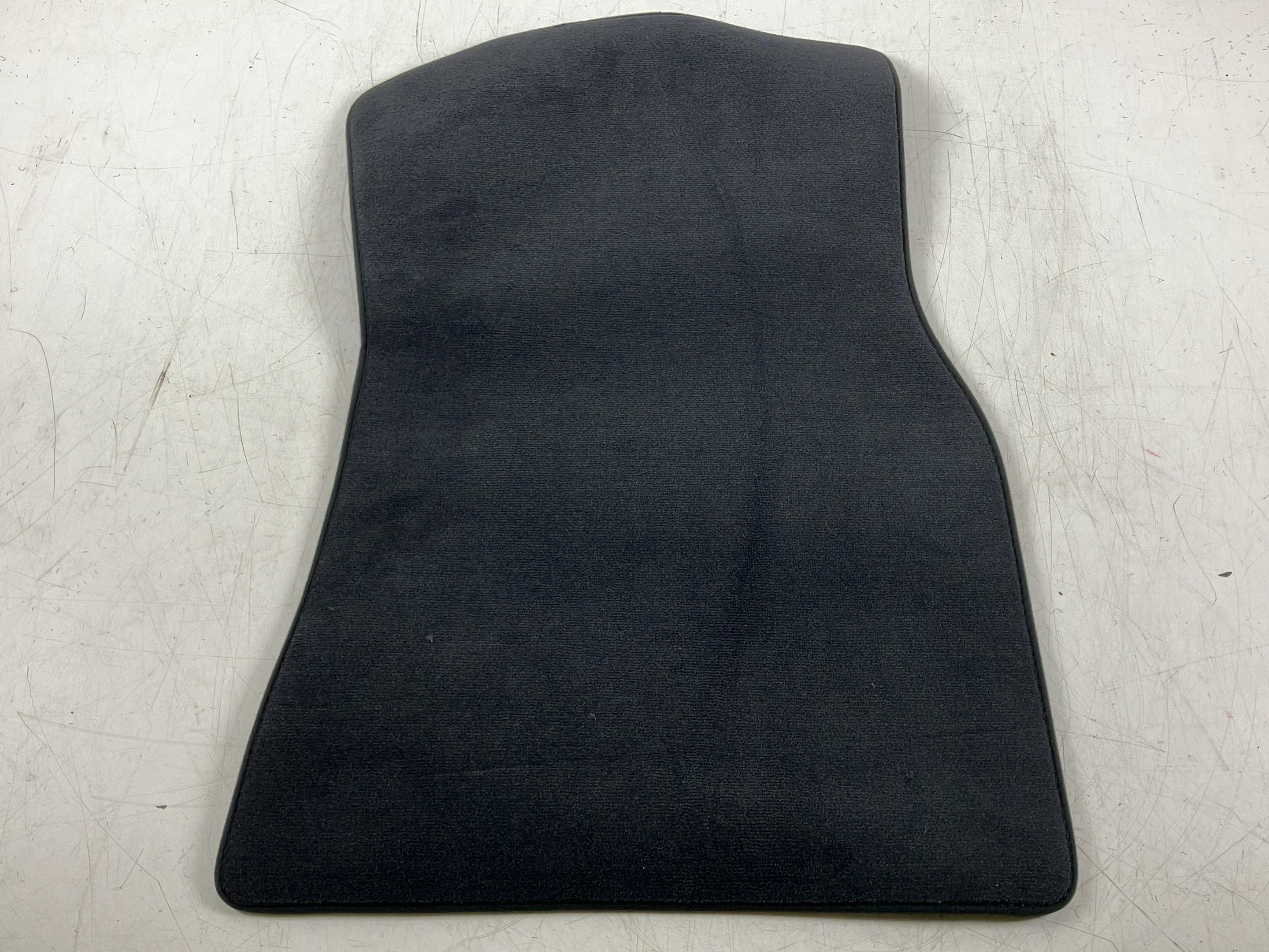 Jeu de tapis de sol BMW X5 (G05, F95) xDrive40d Mild-Hybrid  259 kW  352 PS (06.2023-> )