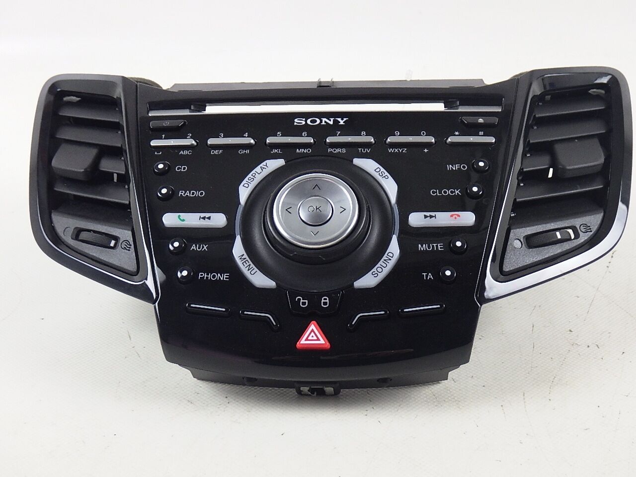 Radio control FORD Fiesta VI (JA8) 1.6 ST  134 kW  182 PS (03.2013-> )