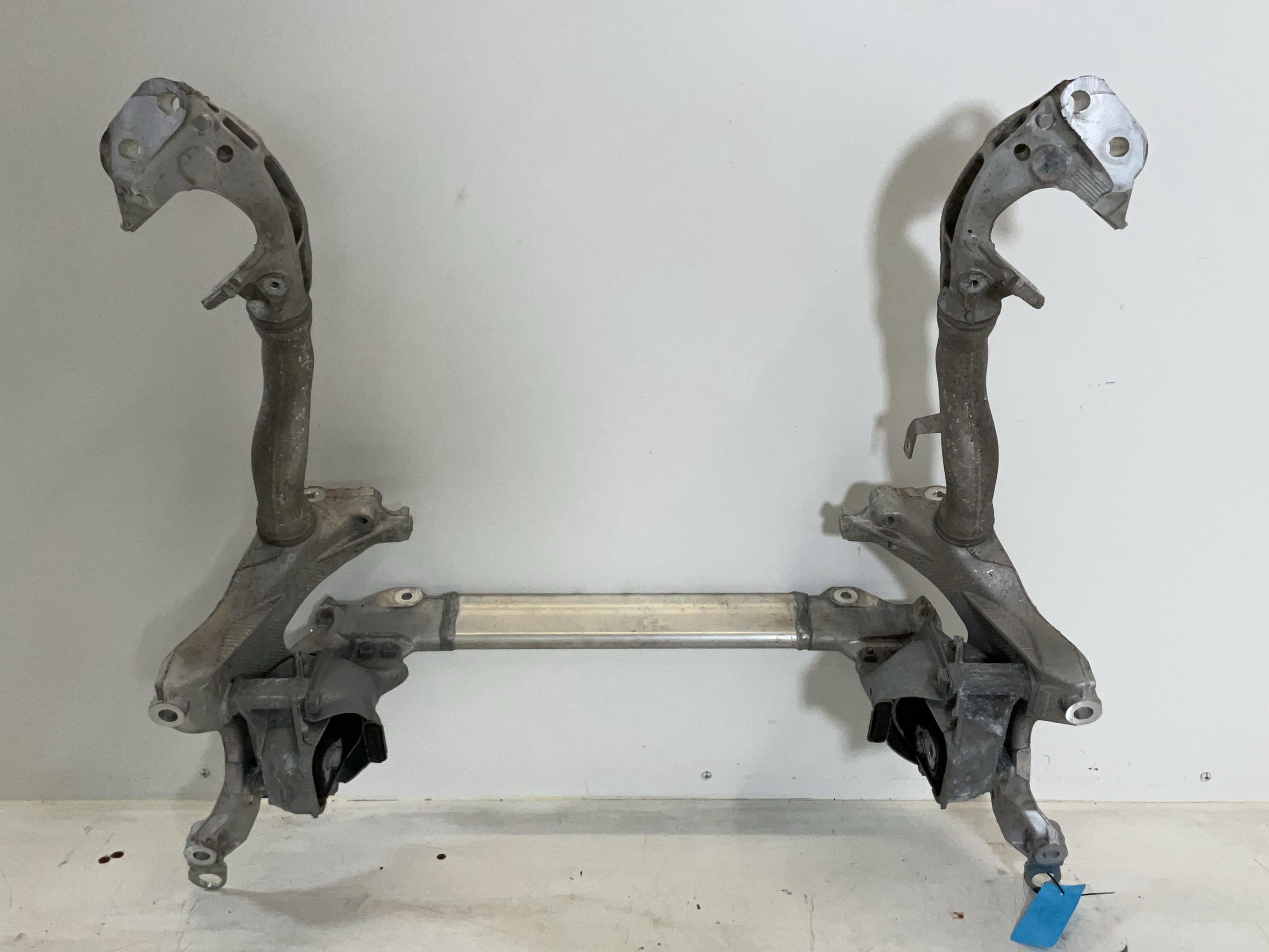 Front axle carrier AUDI A5 Cabriolet (8F) 3.0 TDI  150 kW  204 PS (10.2011-01.2017)