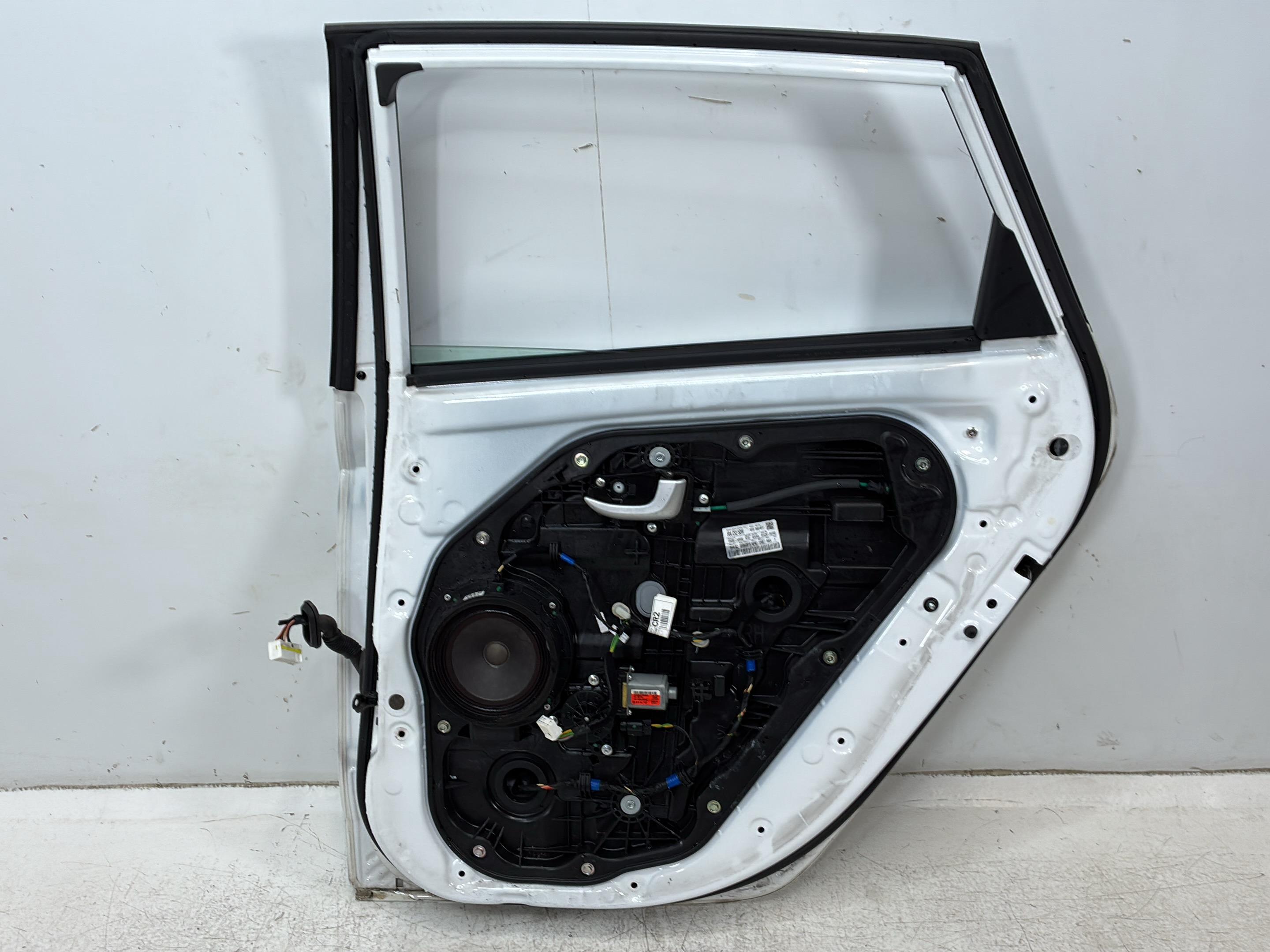 ușă dreapta spate HYUNDAI i30 II (GD) 1.6 CRDi  81 kW  110 PS (12.2011-12.2016)