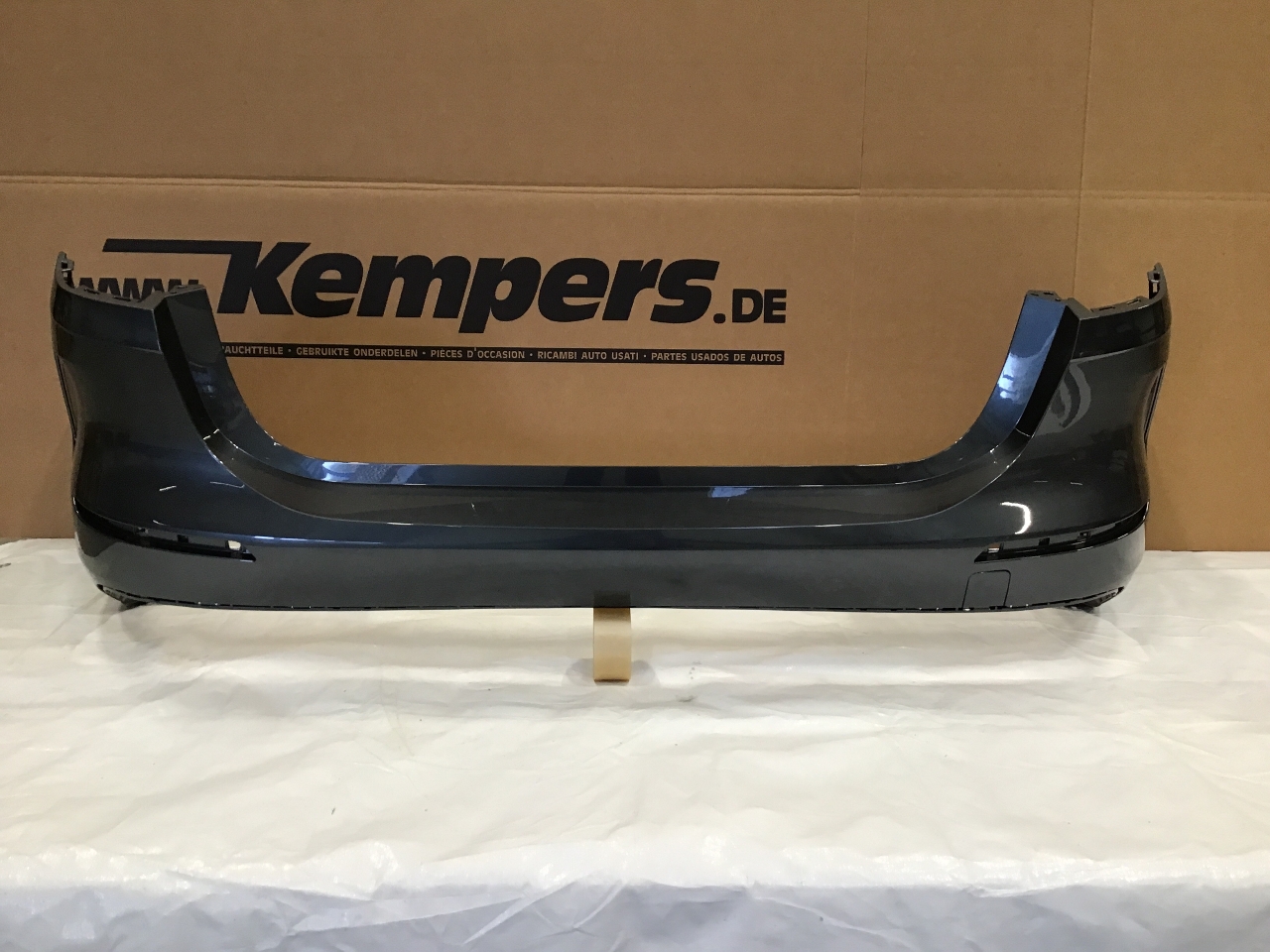 Stoßstange hinten BMW 2er Gran Coupe (F44) 220d xDrive  140 kW  190 PS (07.2020-> ) Stoßstange hinten BMW 2er Gran Coupe (F44) 220d xDrive  140 kW  190 PS (07.2020-> )