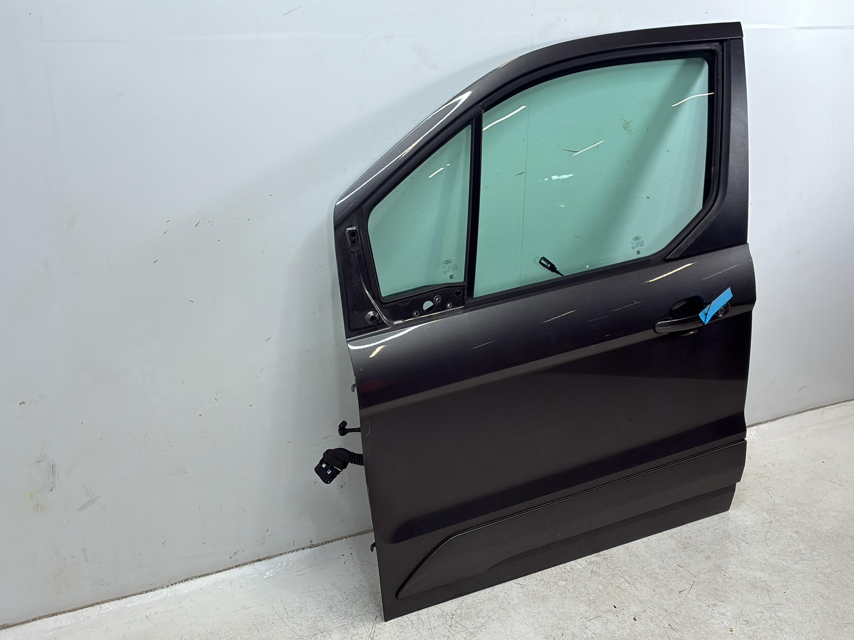 Door left FORD Transit Connect Großraumlimousine 1.5 EcoBlue  88 kW  120 PS (05.2015-> )