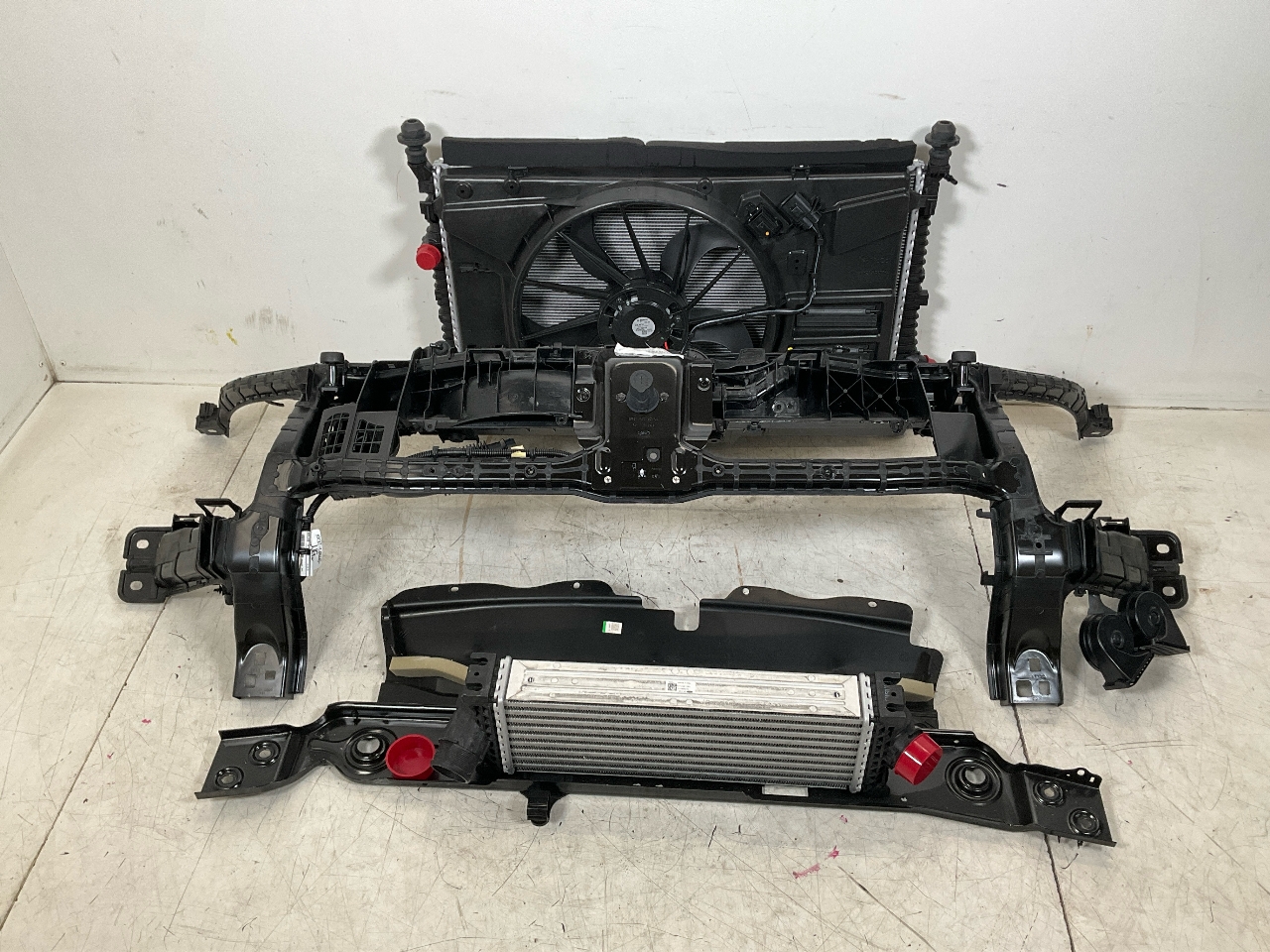 Kühlerpaket mit Schlossträger FORD Transit V363 Pritsche/Fahrgestell (FED, FFD) 2.0 TDCi  125 kW  170 PS (03.2016-> )
