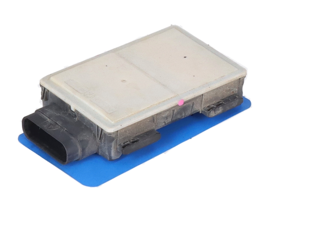 Czujnik radarowy zderzaka SWA lewy przód BMW 5er (G30, F90) 530d  195 kW  265 PS (09.2016-> )