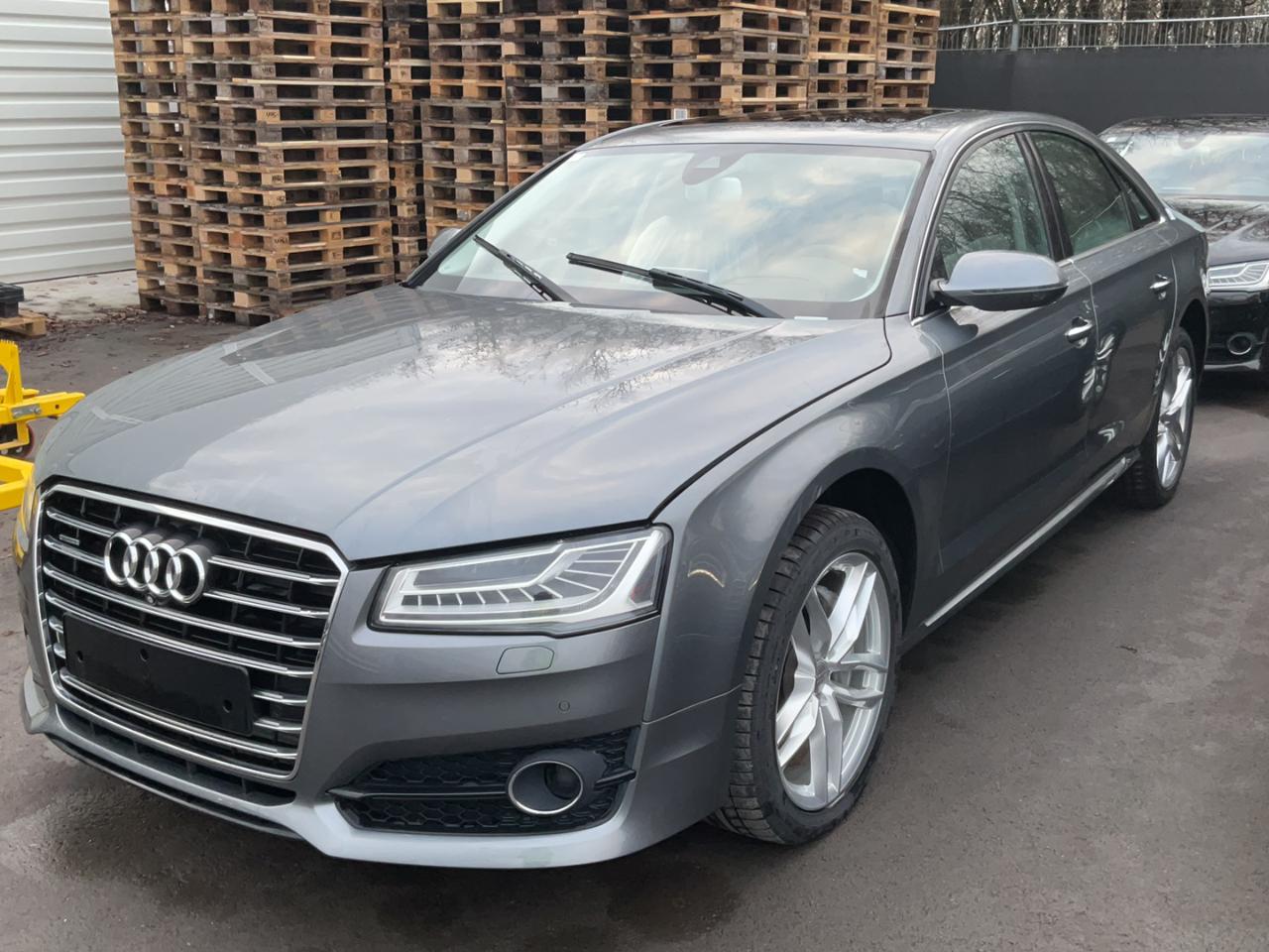 AUDI A8 (4H) 3.0 TDI quattro