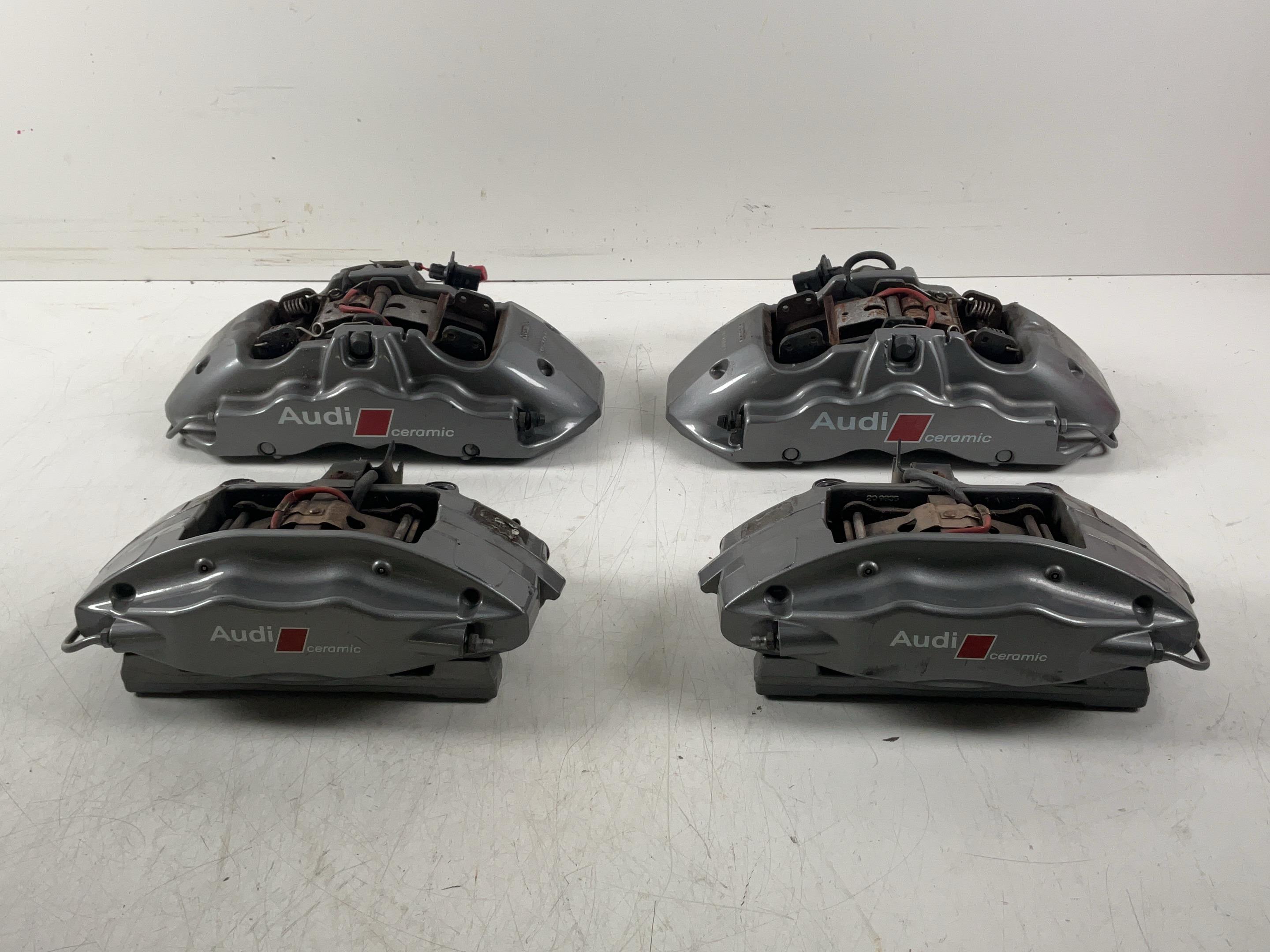 Zestaw zacisków hamulcowych AUDI R8 Spyder (4S) 5.2 FSI quattro  397 kW  540 PS (05.2016-> )