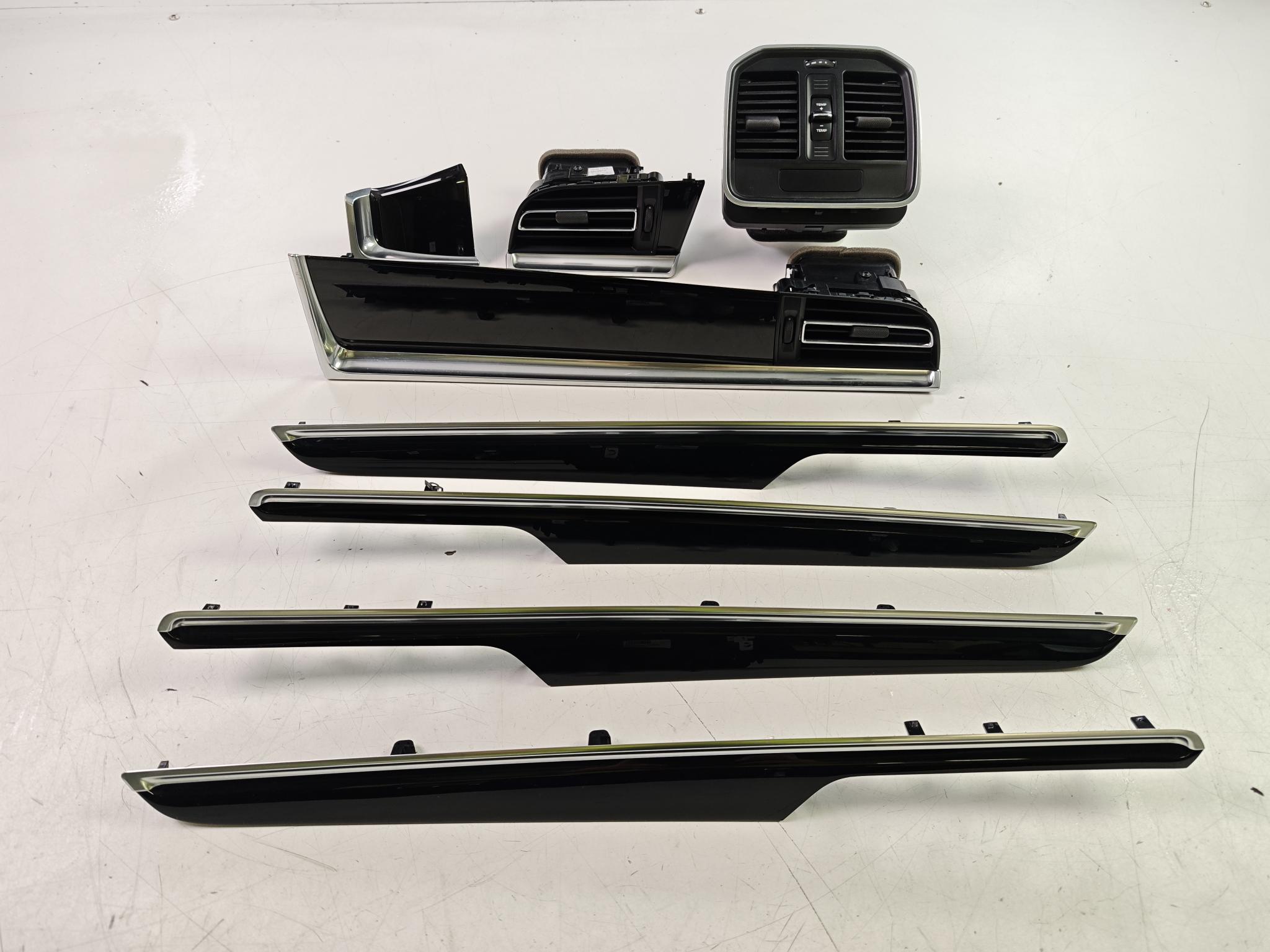 Set de decorare PORSCHE Macan 1 (95B) 2.0  180 kW  245 PS (10.2018-> )
