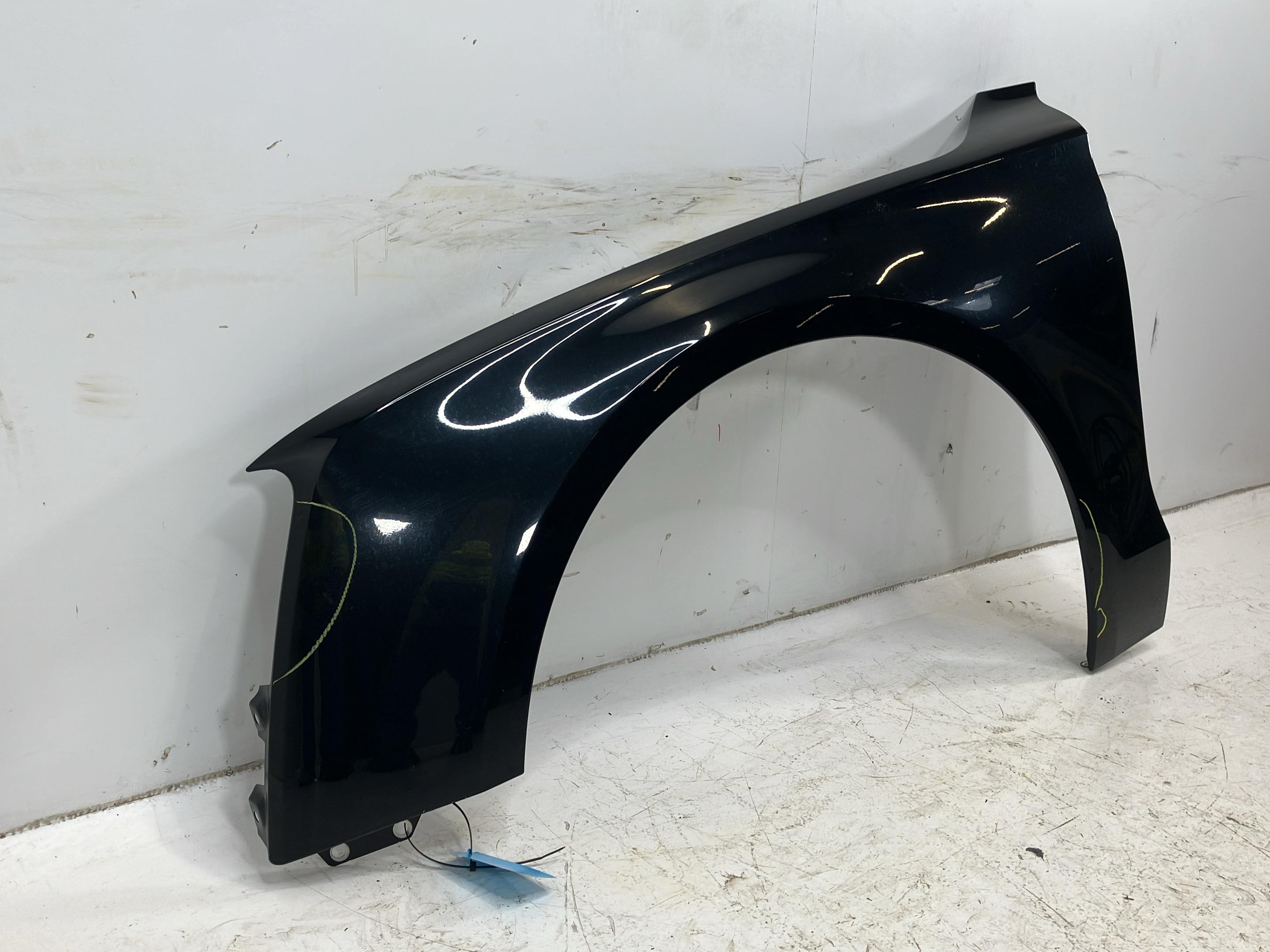 Fender left front AUDI A8 (4H) 3.0 TDI quattro  190 kW  258 PS (10.2013-01.2018)