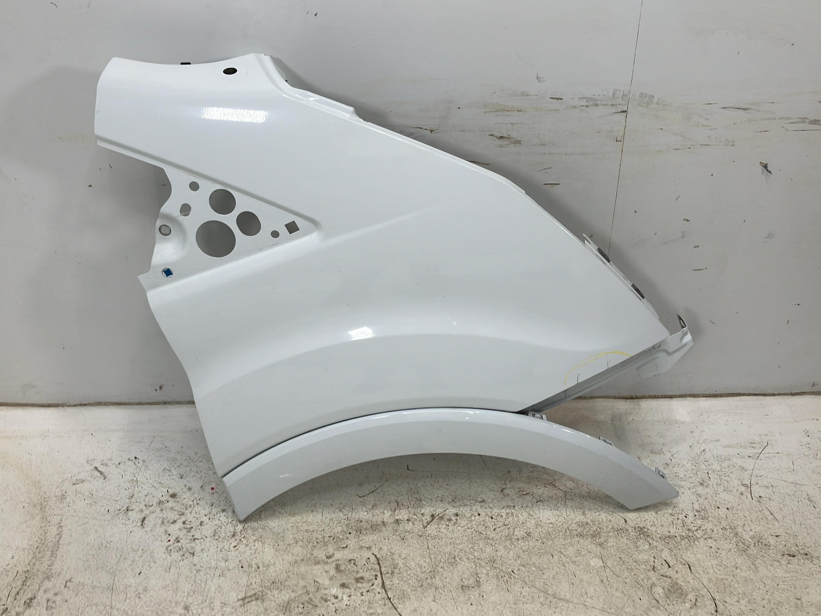 Aile avant droit FORD Transit V363 Bus (FAD, FBD) 2.0 EcoBlue  121 kW  165 PS (07.2023-> )