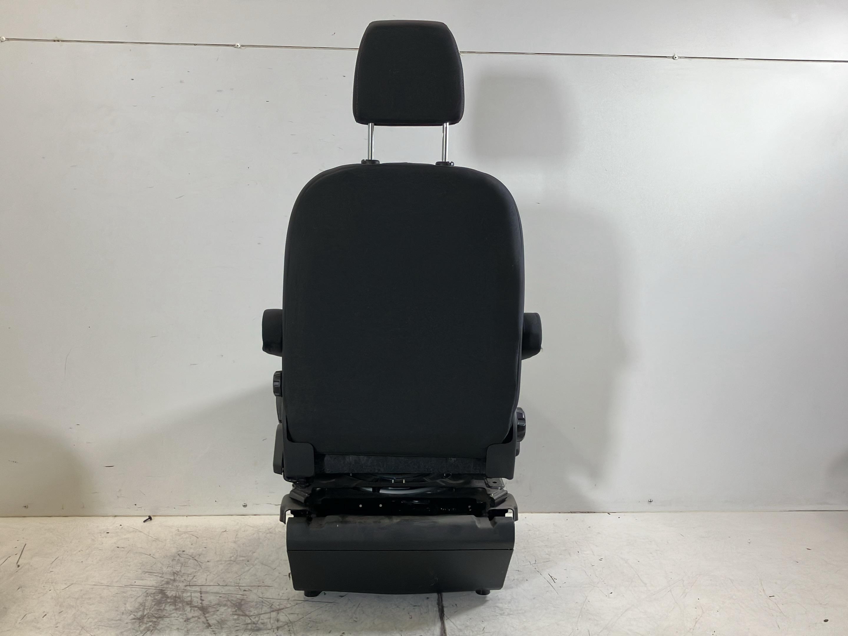 Seat right front FORD Transit V363 Pritsche/Fahrgestell (FED, FFD) 2.0 EcoBlue  121 kW  165 PS (07.2023-> )