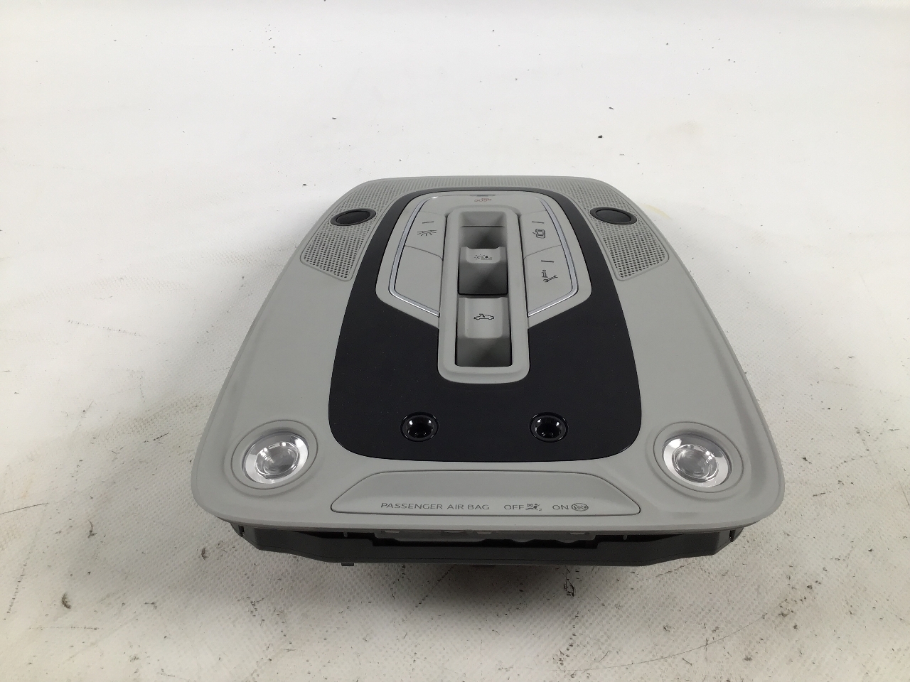 Innenraumleuchte vorne AUDI e-tron (GEN) Electric quattro  300 kW  408 PS (09.2018-> ) Innenraumleuchte vorne AUDI e-tron (GEN) Electric quattro  300 kW  408 PS (09.2018-> )