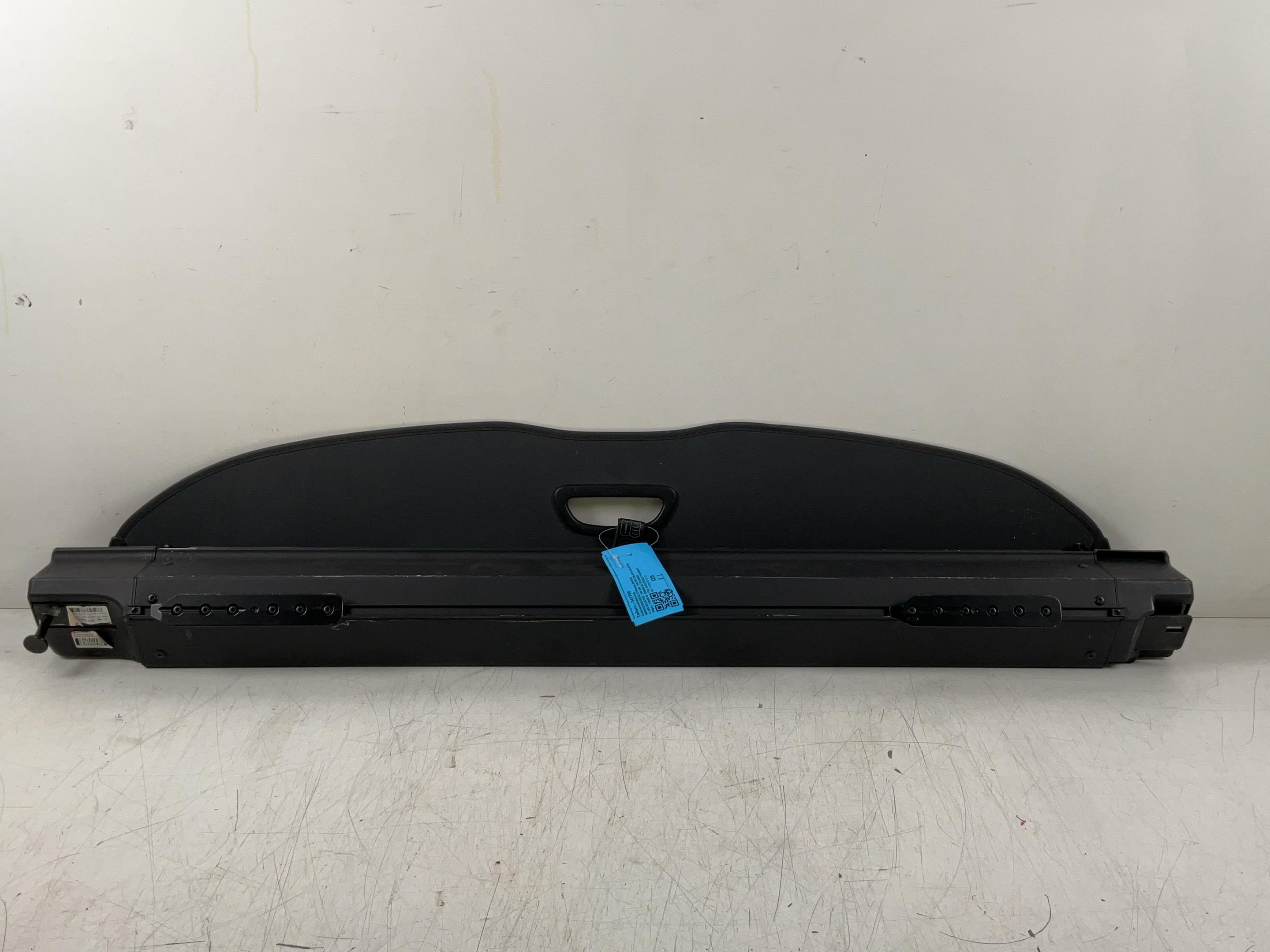 Couverture de l'espace de chargement MERCEDES-BENZ C-Klasse (W205) C 200 BLUETEC  100 kW  136 PS (05.2014-05.2018)