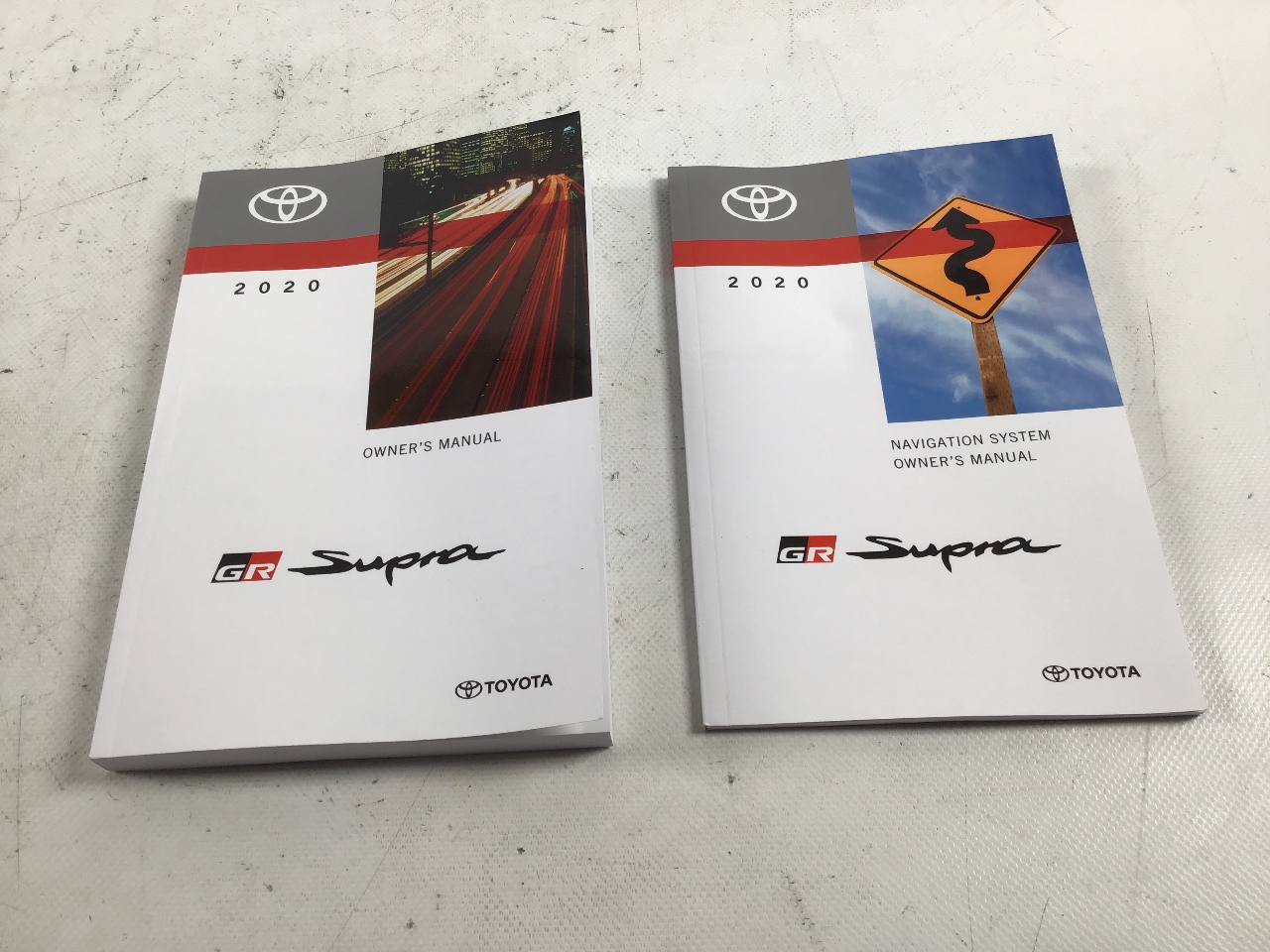 Bordbuch TOYOTA Supra (DB) 3.0 GR  250 kW  340 PS (03.2019-> ) Bordbuch TOYOTA Supra (DB) 3.0 GR  250 kW  340 PS (03.2019-> )