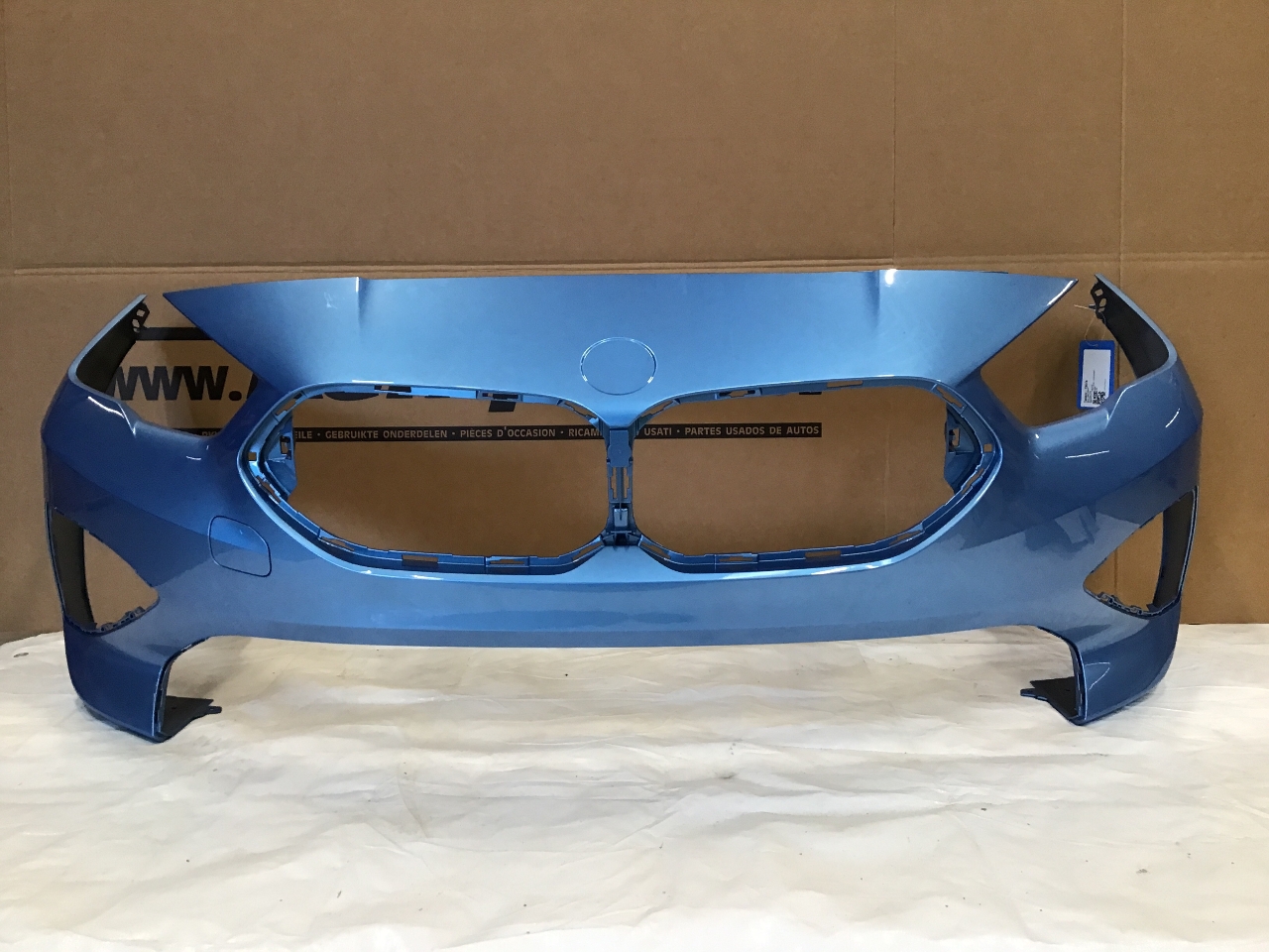 Bumper front BMW 2er Gran Coupe (F44) 220d xDrive  140 kW  190 PS (07.2020-> ) Bumper front BMW 2er Gran Coupe (F44) 220d xDrive  140 kW  190 PS (07.2020-> )