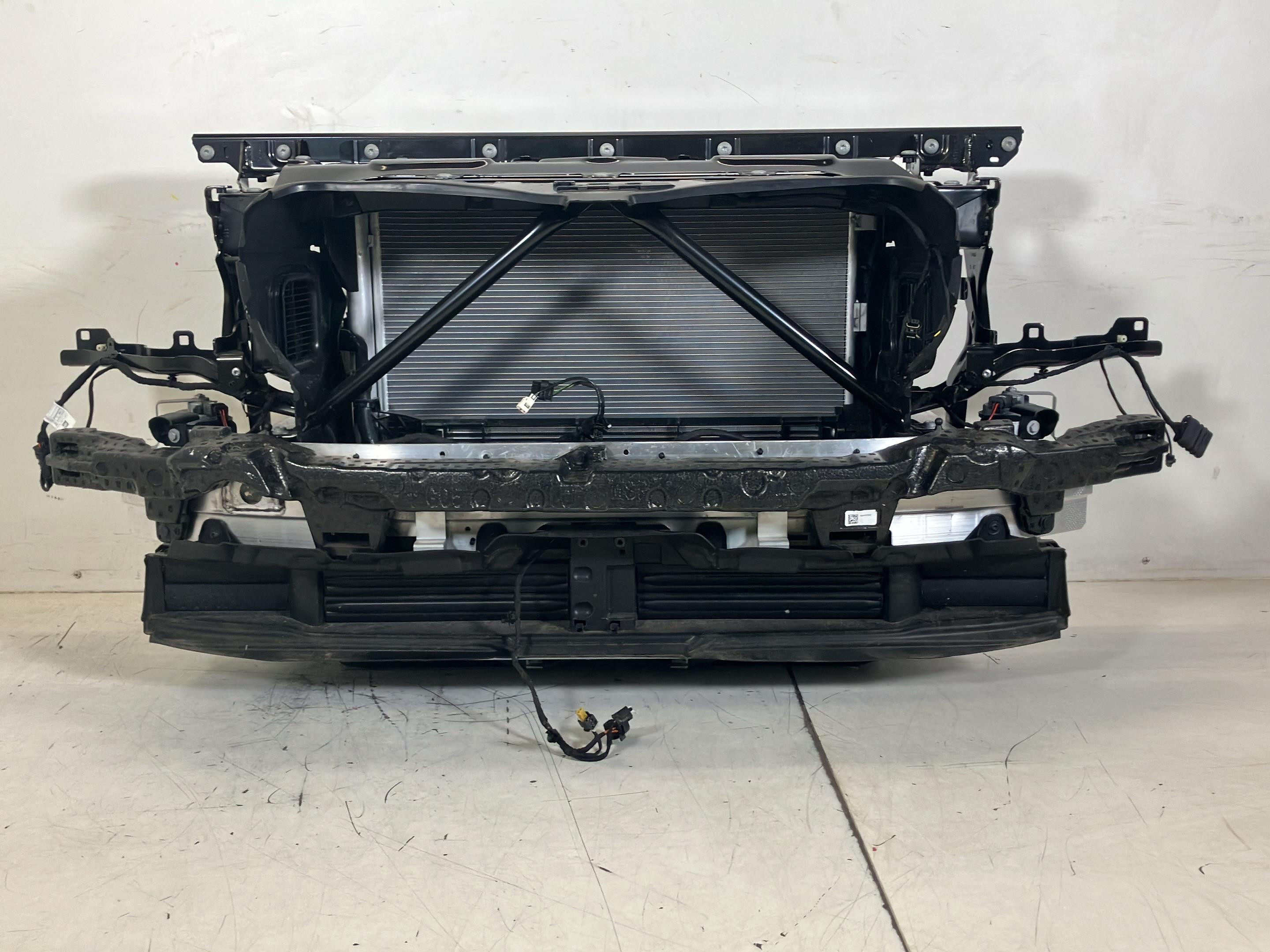 Paquet de radiateurs avec support de serrure BMW X5 (G05, F95) xDrive 40d Mild-Hybrid  250 kW  340 PS (05.2020-> )