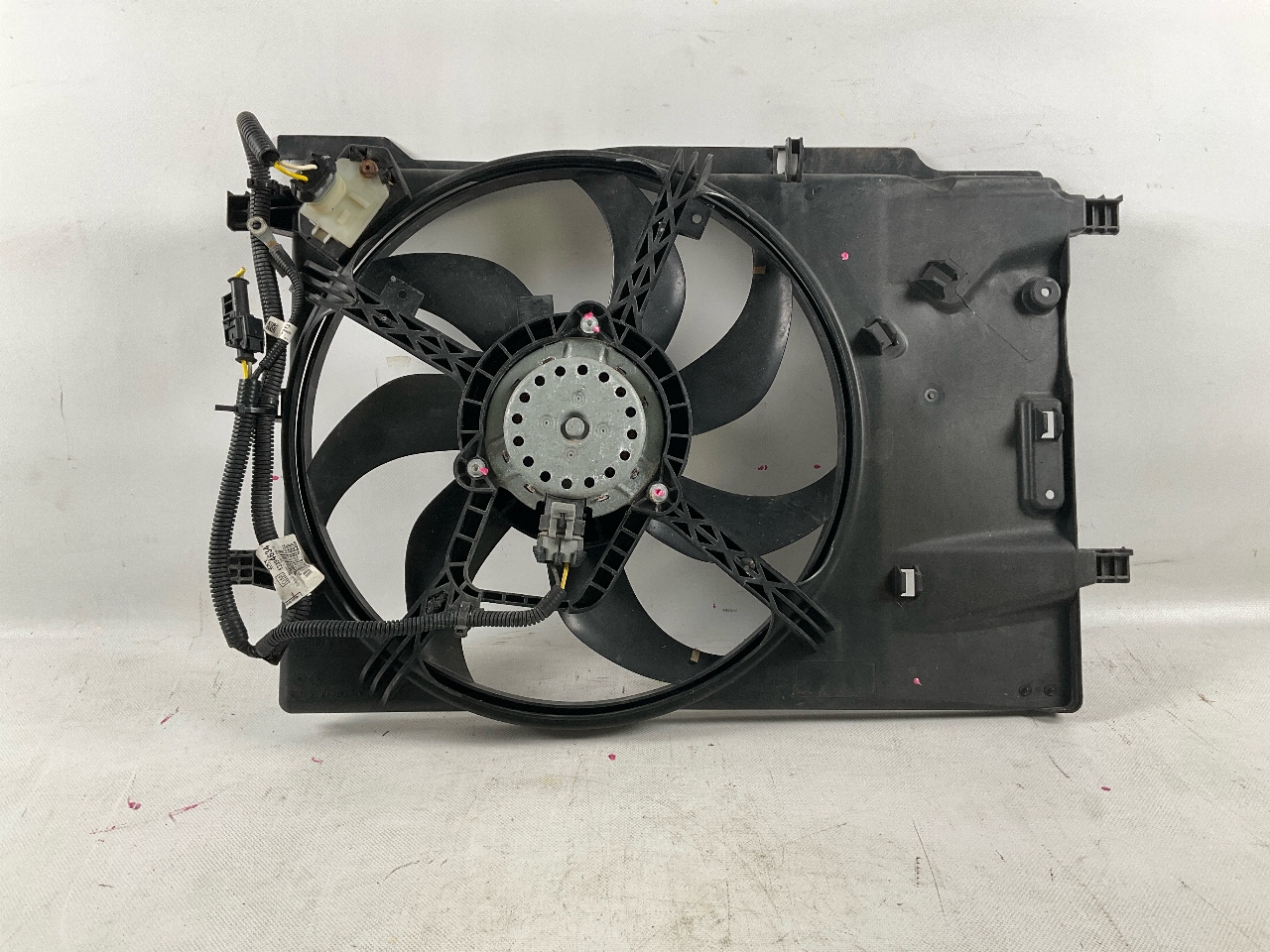Electric fan OPEL Adam 1.4  64 kW  87 PS (10.2012-02.2019)