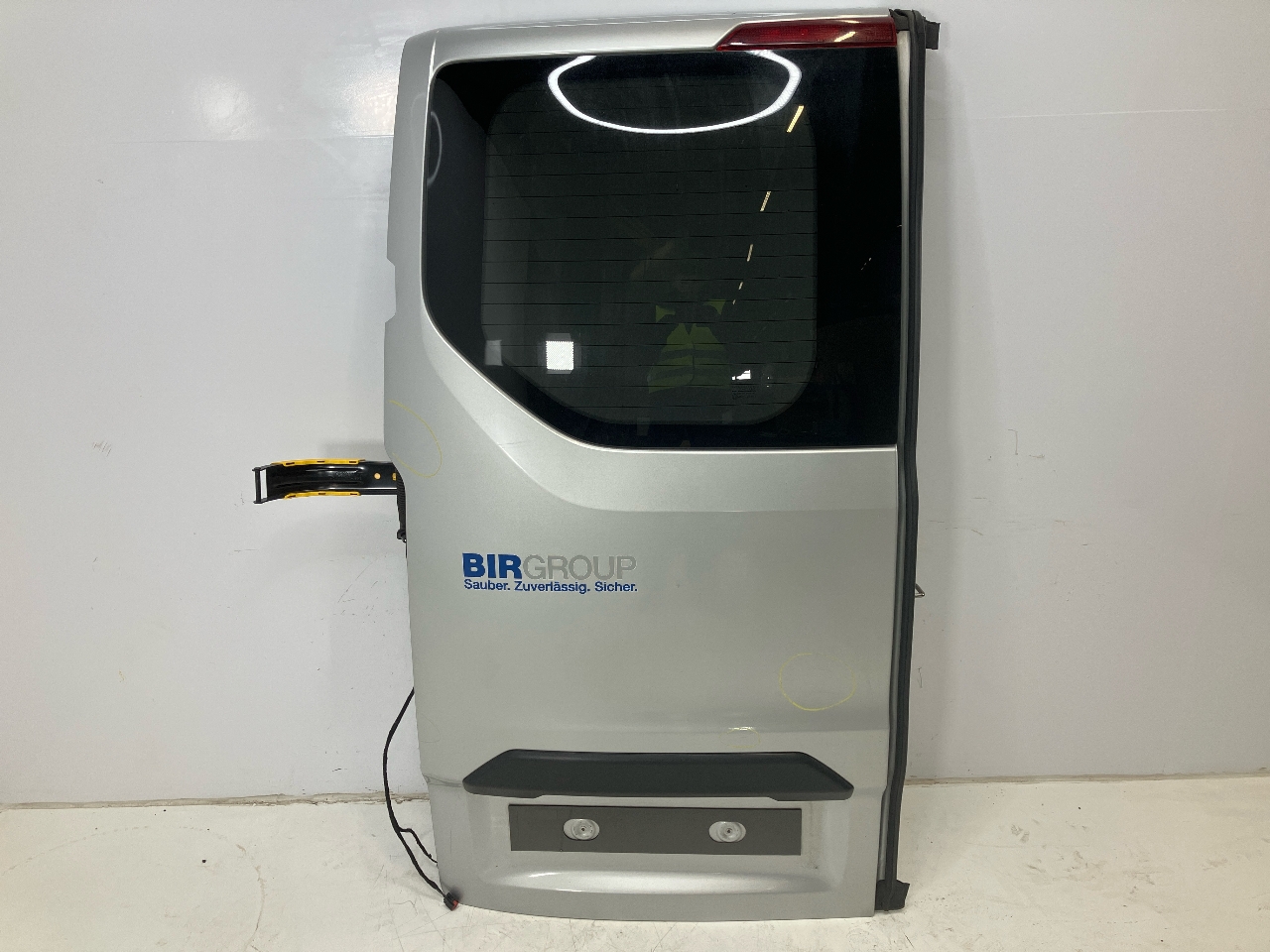 Achterportier links FORD Tourneo Custom V362 Bus (F3) 2.0 TDCi  96 kW  130 PS (12.2015-> ) Achterportier links FORD Tourneo Custom V362 Bus (F3) 2.0 TDCi  96 kW  130 PS (12.2015-> )