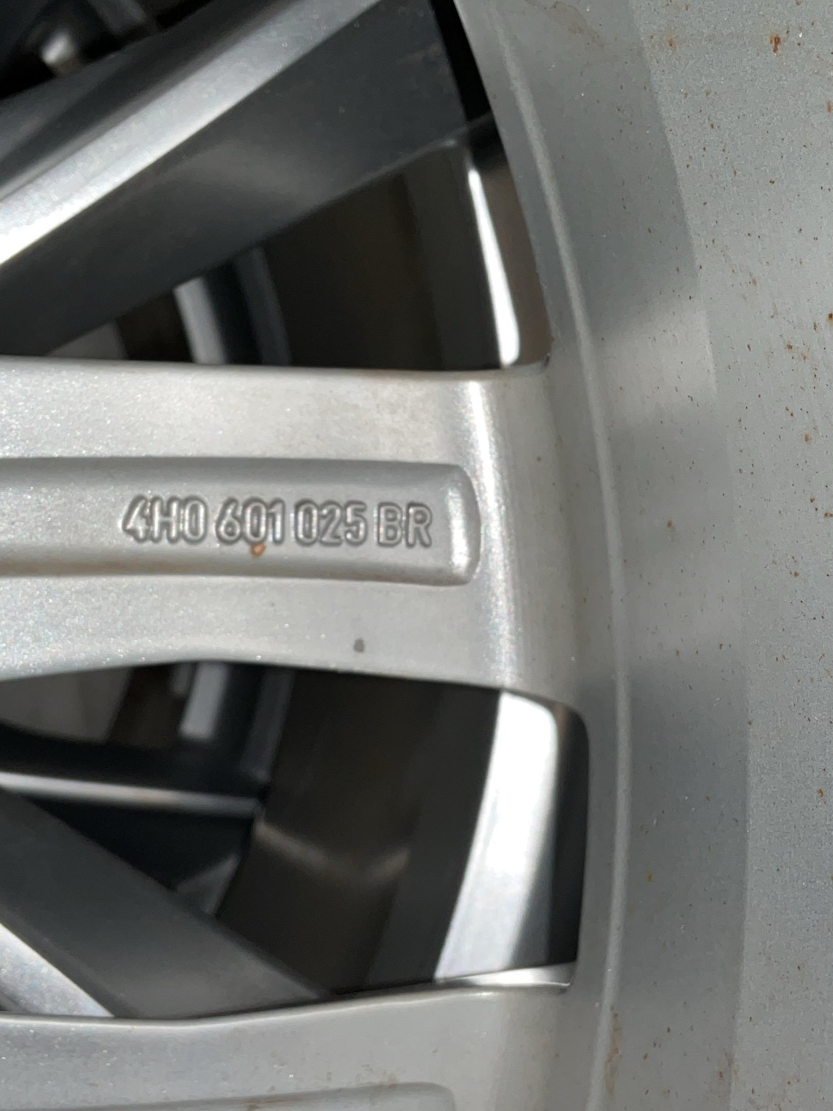 Kompletträder AUDI A8 (4H) 3.0 TDI quattro  190 kW  258 PS (10.2013-01.2018)