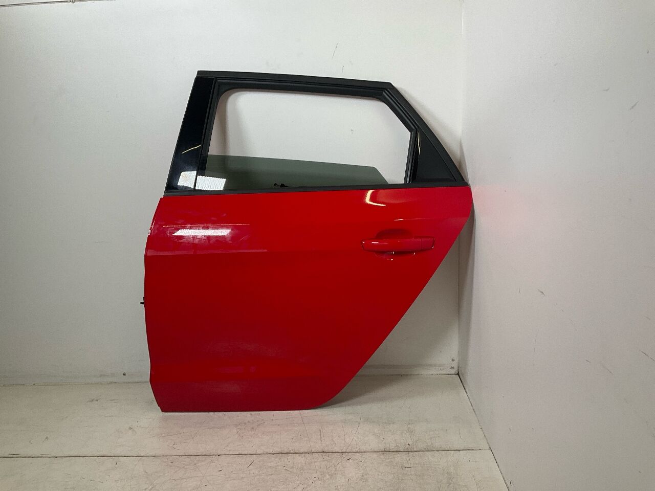 Door left rear AUDI A1 Sportback (GBA) 30 TFSI  85 kW  116 PS (07.2018-> )
