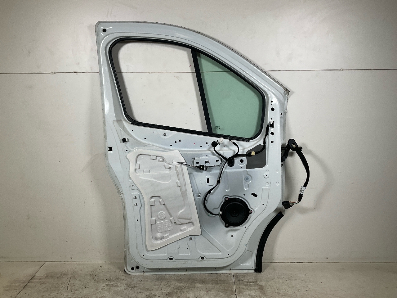 ușă stânga față RENAULT Trafic III Kasten (FG) 1.6 dCi 90  66 kW  90 PS (05.2014-> )