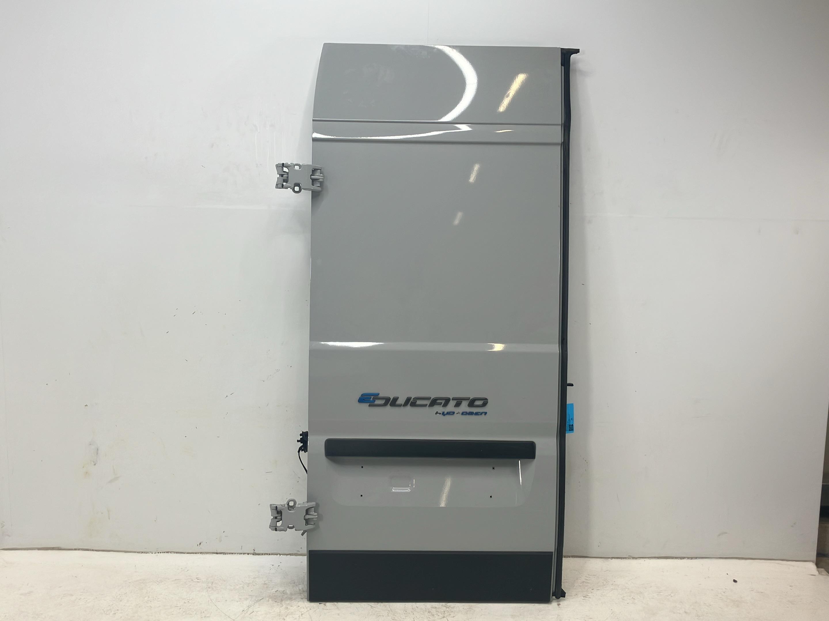 Achterportier links OPEL Movano C Kasten (U9) E-Ducato Hydrogen  205 kW  279 PS (04.2025-> )