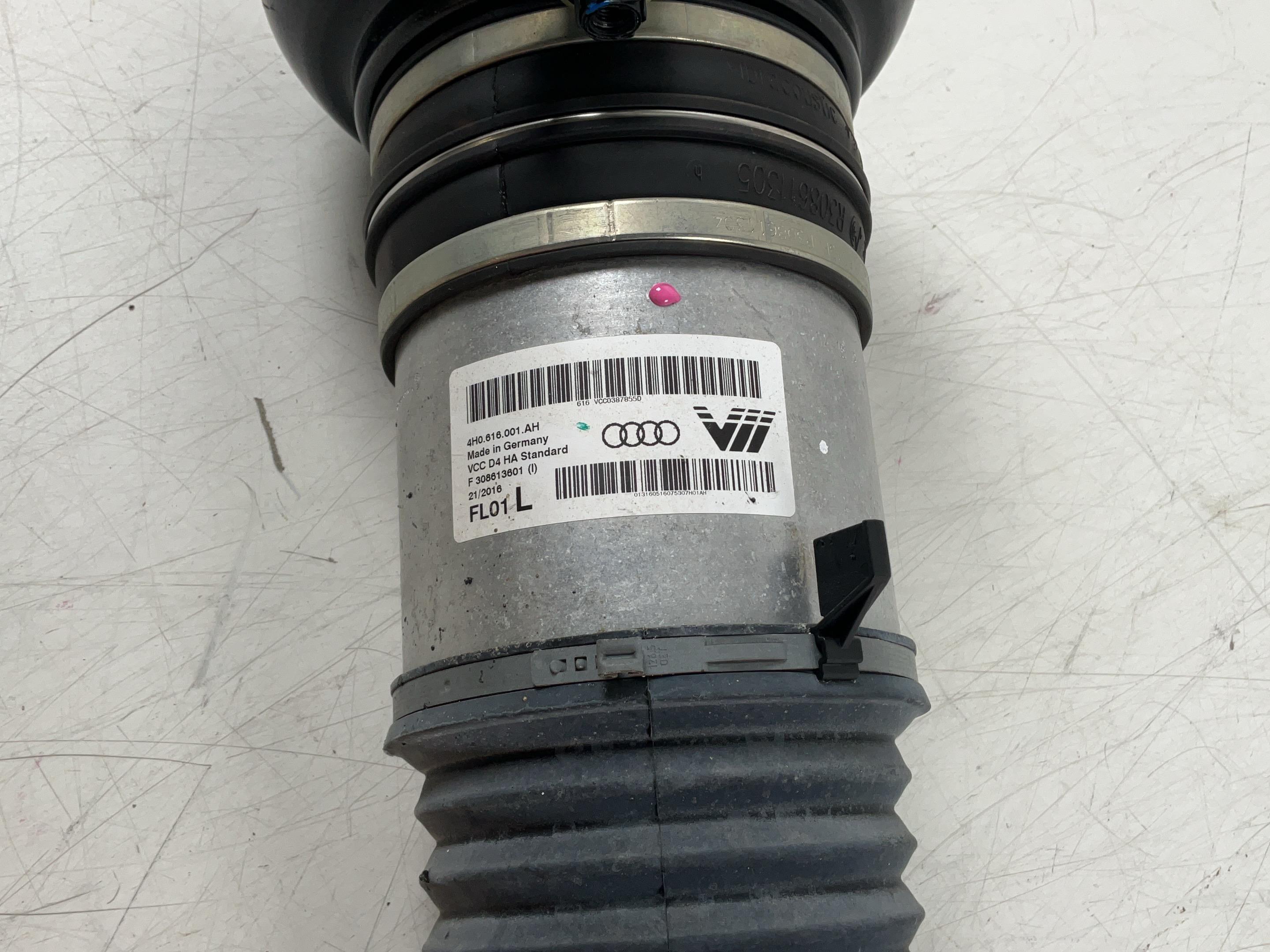Federbein links hinten AUDI A8 (4H) 3.0 TDI quattro  190 kW  258 PS (10.2013-01.2018)