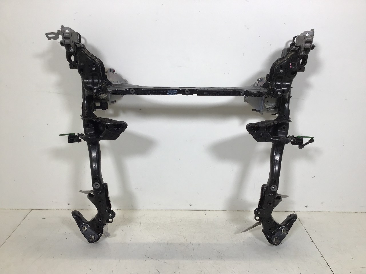 Support d'essieu avant AUDI A8 (4H) 3.0 TDI quattro  190 kW  258 PS (10.2013-01.2018)