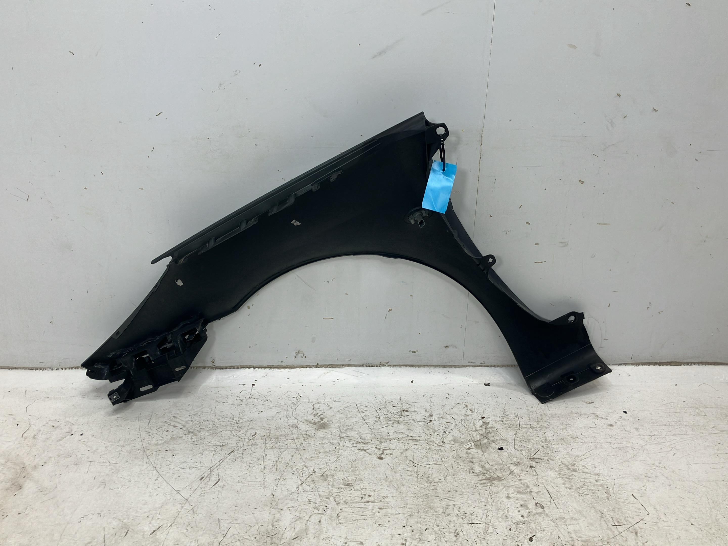 Aile avant droit PEUGEOT 307 CC 2.0 16V  103 kW  140 PS (12.2004-04.2009)