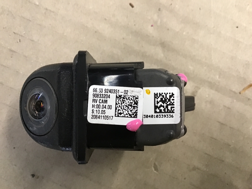 Caméra de recul BMW 3er (F30, F80) 330i  185 kW  252 PS (07.2015-10.2018) Caméra de recul BMW 3er (F30, F80) 330i  185 kW  252 PS (07.2015-10.2018)