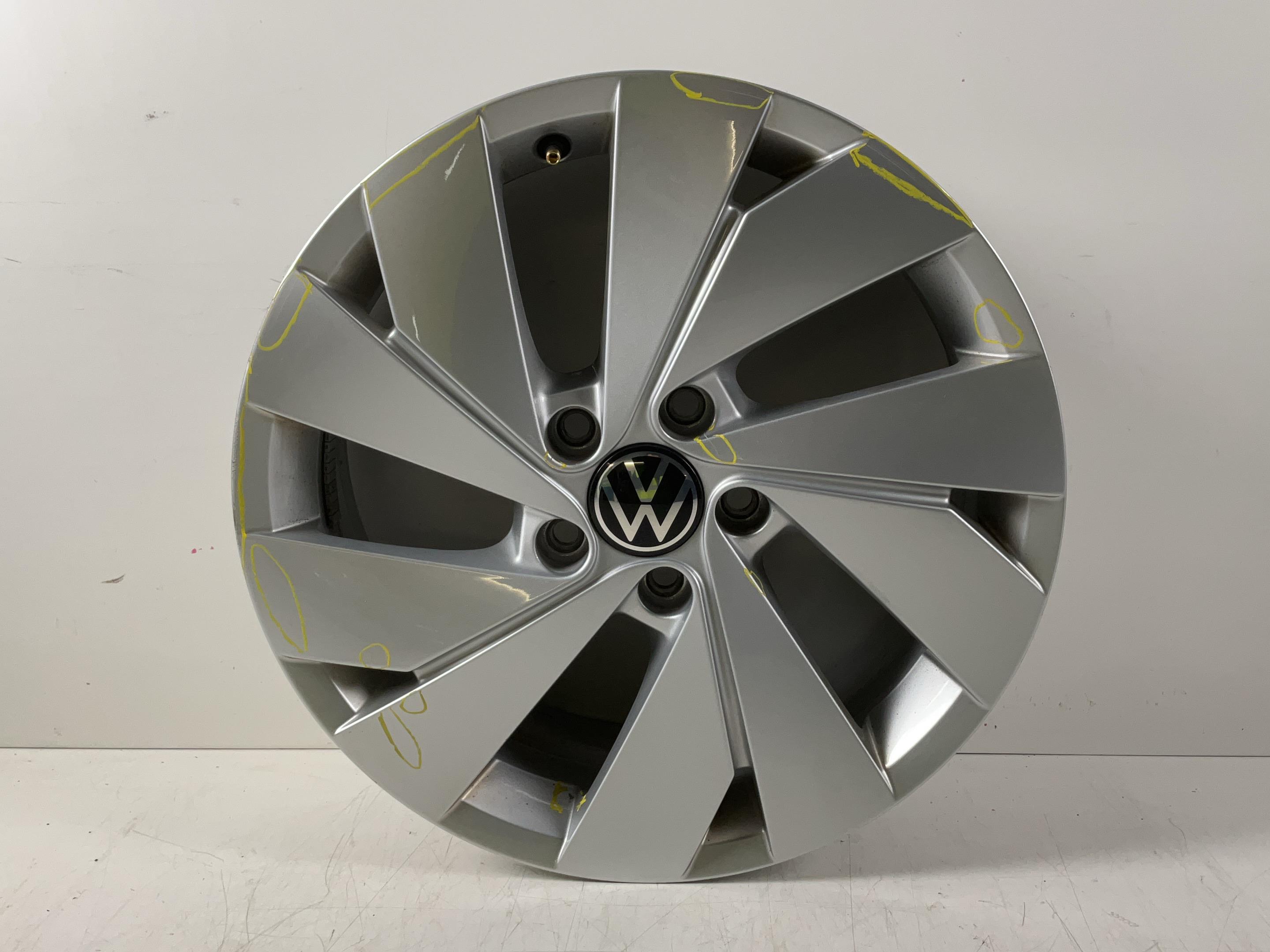 Velg Aluminium VW Golf VIII (CD) 1.4 GTE  110 kW  150 PS (09.2020-> )