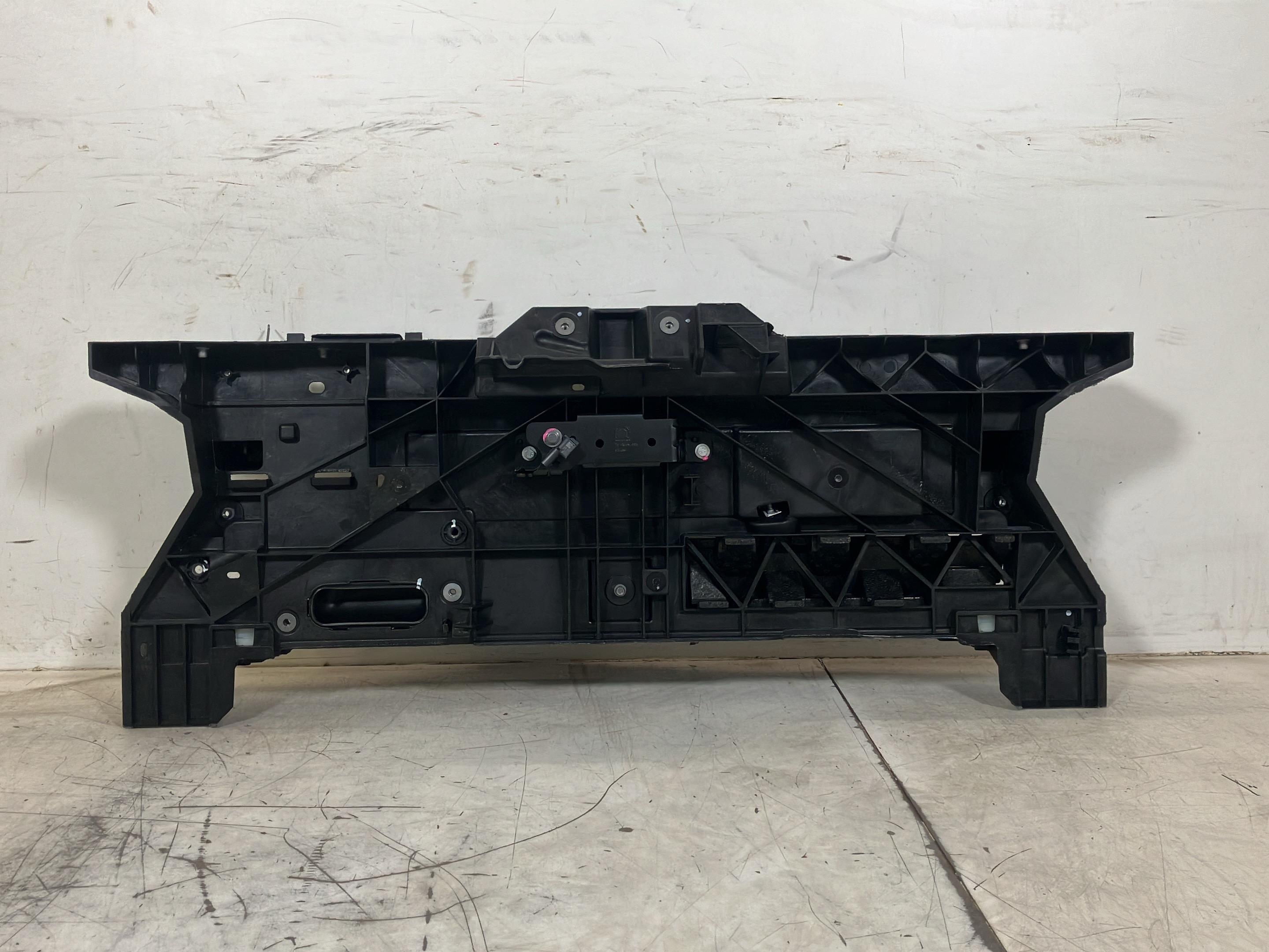 Equimpent rack FIAT Scudo Kasten E-Scudo  100 kW  136 PS (11.2023-> )