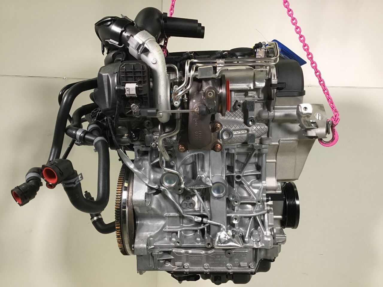 Motor ohne Anbauteile AUDI Q2 (GA) 1.4 TFSI  110 kW  150 PS (06.2016-> )