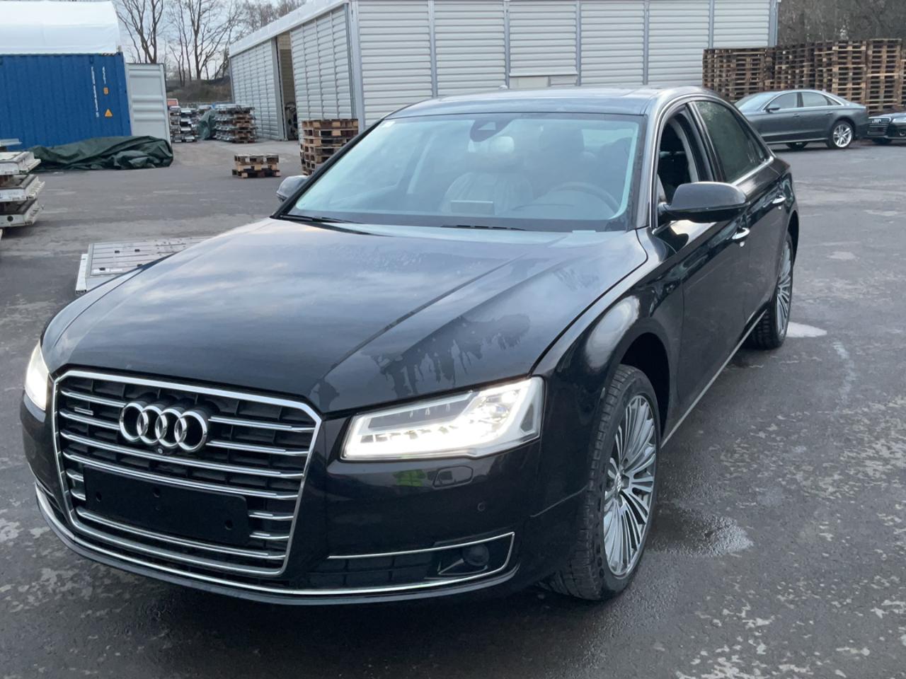 AUDI A8 (4H) 3.0 TDI quattro