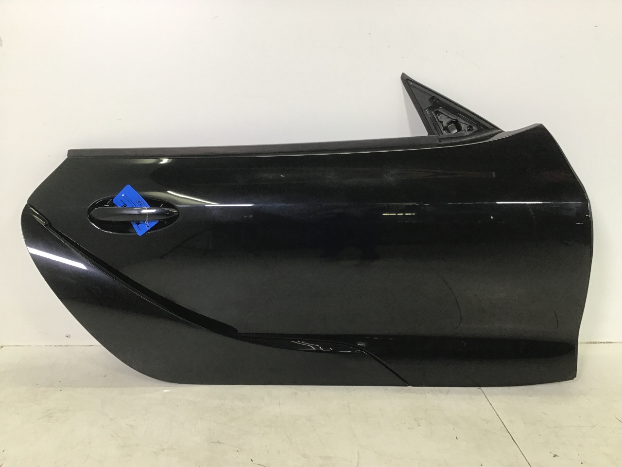 Porte droite TOYOTA Supra (DB) 3.0 GR  250 kW  340 PS (03.2019-> ) Porte droite TOYOTA Supra (DB) 3.0 GR  250 kW  340 PS (03.2019-> )