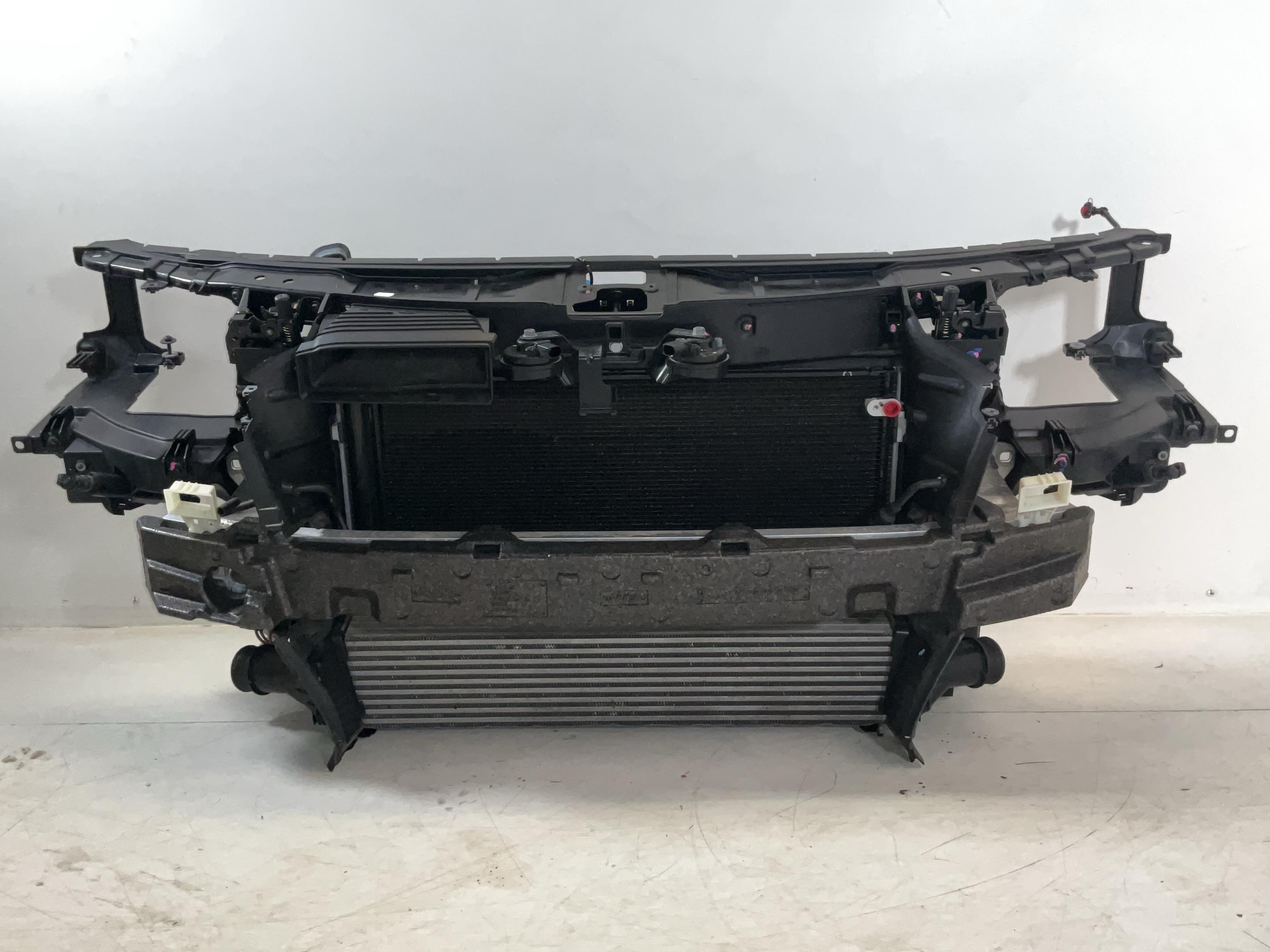 Koelpakket met voorfront AUDI A8 (4H) 3.0 TDI quattro  190 kW  258 PS (10.2013-01.2018)