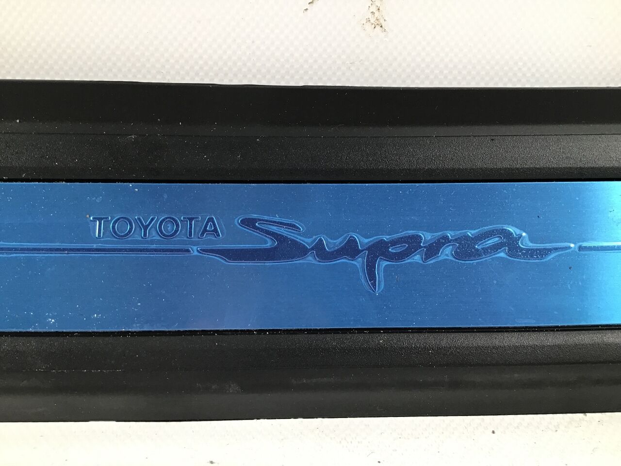 Einstiegleiste links TOYOTA Supra (DB) 3.0 GR  250 kW  340 PS (03.2019-> )