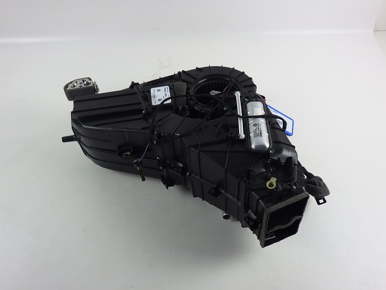 Chauffage VW Touareg II (7P) 3.0 V6 TDI  150 kW  204 PS (01.2010-03.2018) Chauffage VW Touareg II (7P) 3.0 V6 TDI  150 kW  204 PS (01.2010-03.2018)