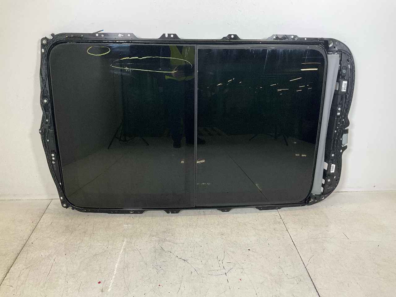 Panoramic roof VW Golf VII Sportsvan (AM, AN) 1.4 TSI  92 kW  125 PS (04.2014-> )