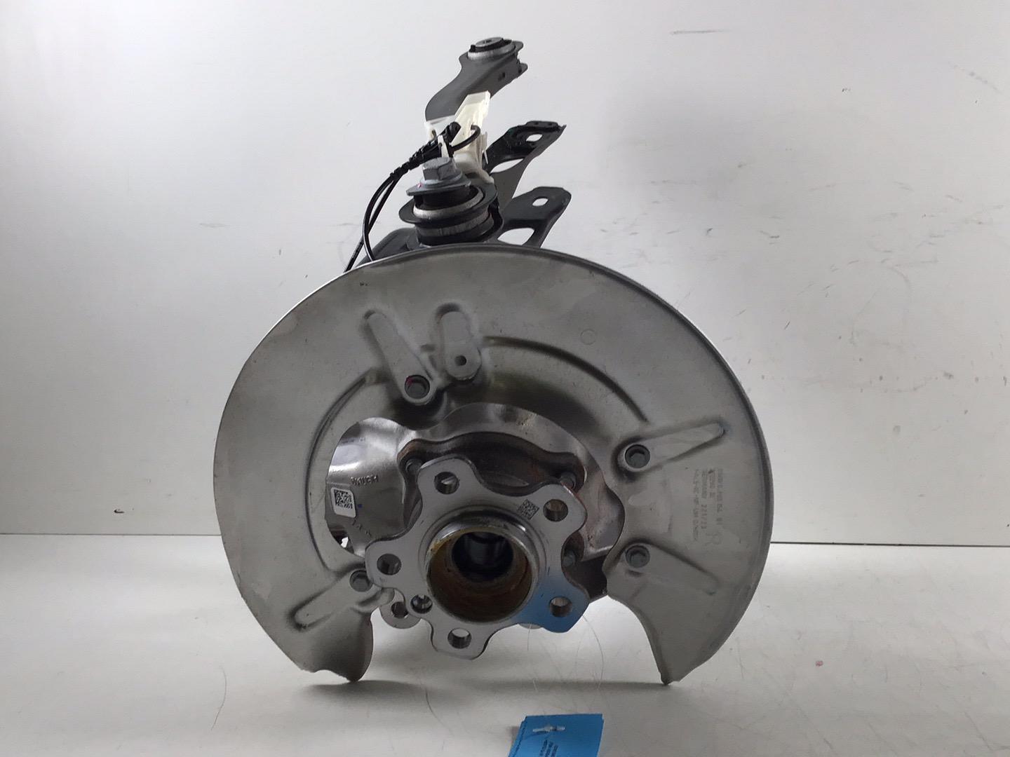 Oś prawy tył BMW X6 (G06, F96) xDrive 40d Mild-Hybrid  250 kW  340 PS (05.2020-> )