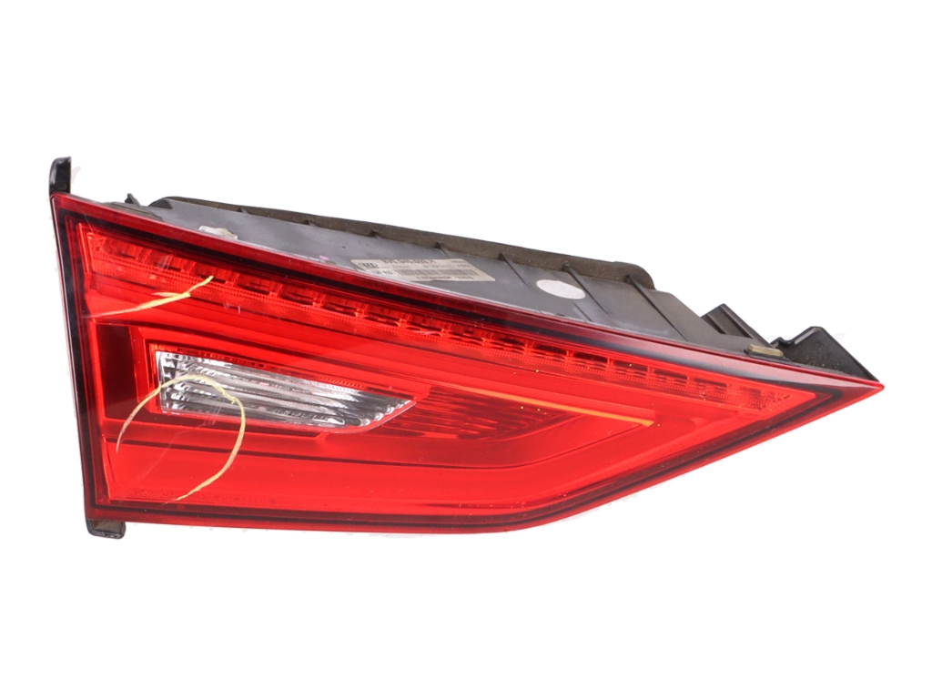 Achterlicht binnen links AUDI A3 Limousine (8V) S3 quattro  210 kW  286 PS (05.2014-> )