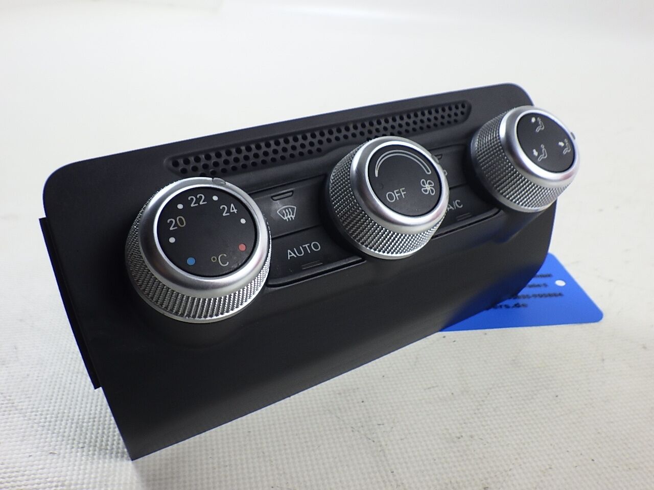 Heater console AUDI A1 Sportback (8XA) S1 quattro  170 kW  231 PS (03.2014-10.2018)