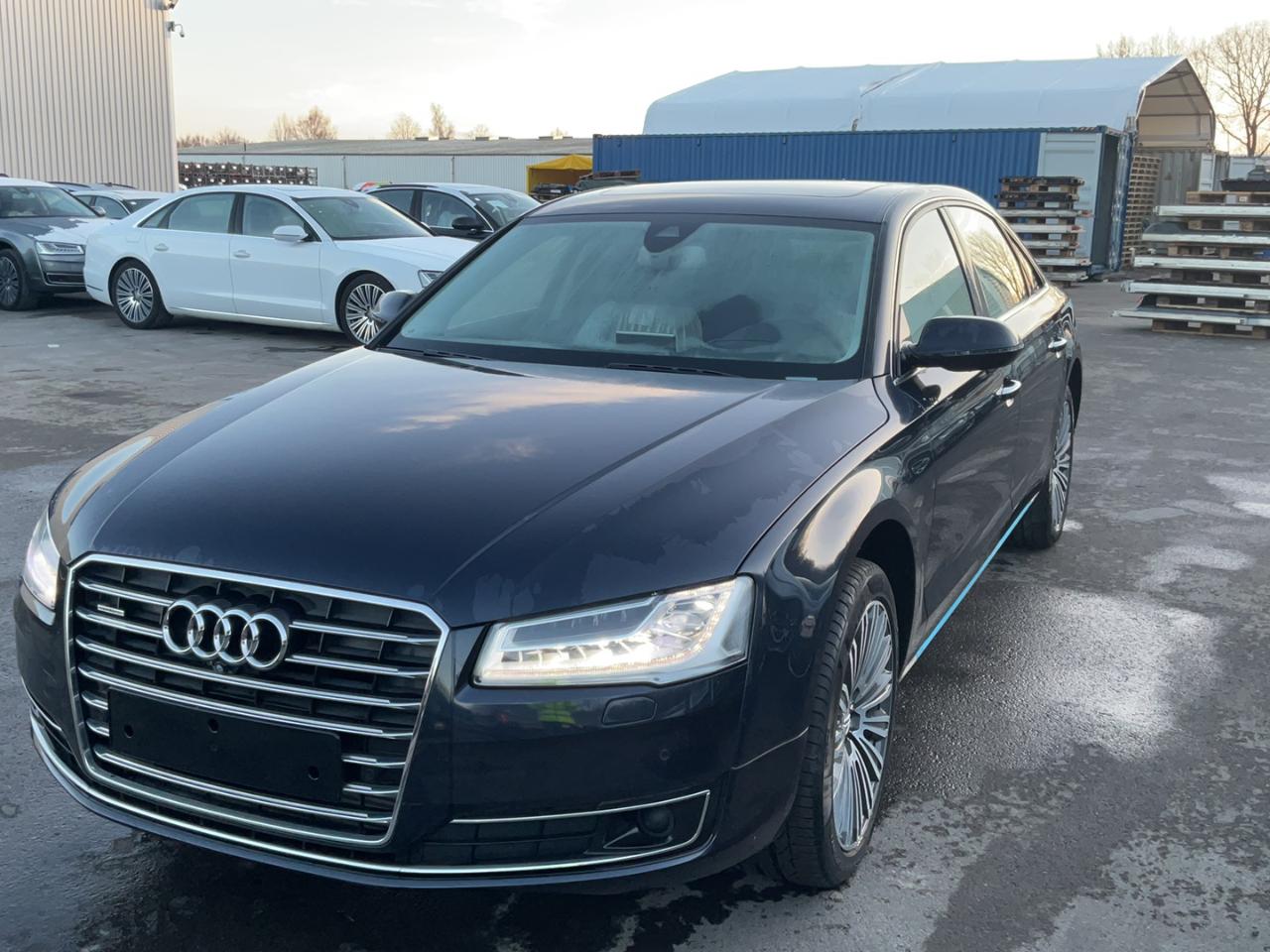 AUDI A8 (4H) 3.0 TDI quattro