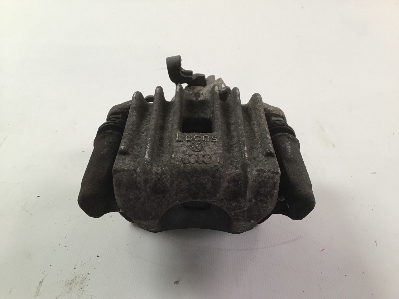 Bremssattel rechts hinten SKODA Fabia III Kombi (NJ) 1.4 TDI  77 kW  105 PS (10.2014-> )