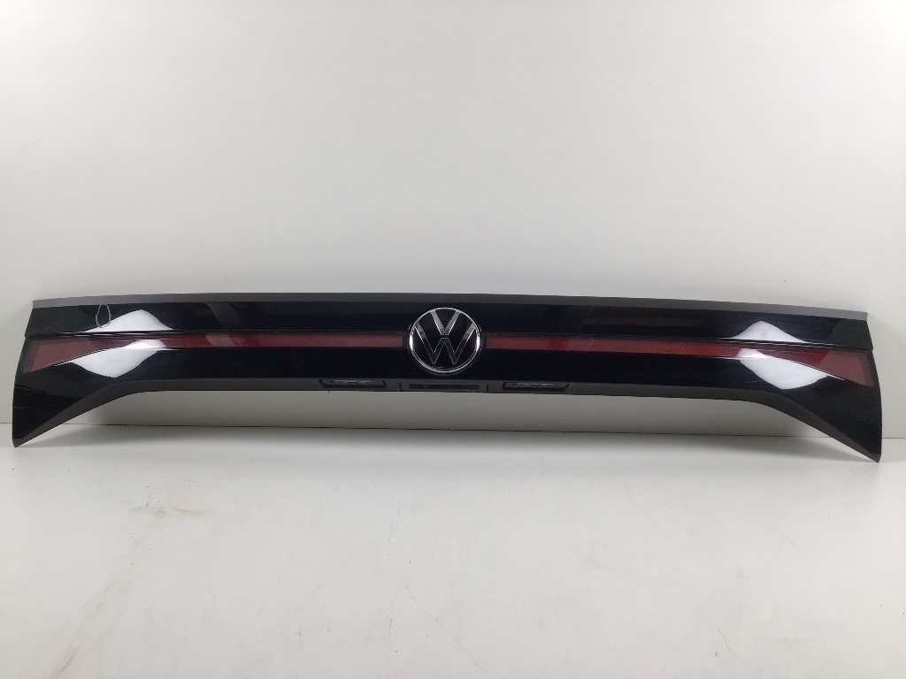 Feu arrière centre VW T-Cross (C11) 1.0 TSI  70 kW  95 PS (12.2018-> )