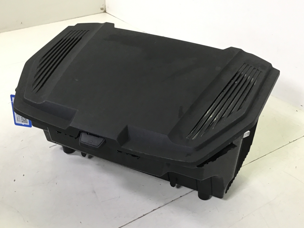 Bac de coffre/de chargement AUDI e-tron (GEN) Electric quattro  300 kW  408 PS (09.2018-> ) Bac de coffre/de chargement AUDI e-tron (GEN) Electric quattro  300 kW  408 PS (09.2018-> )