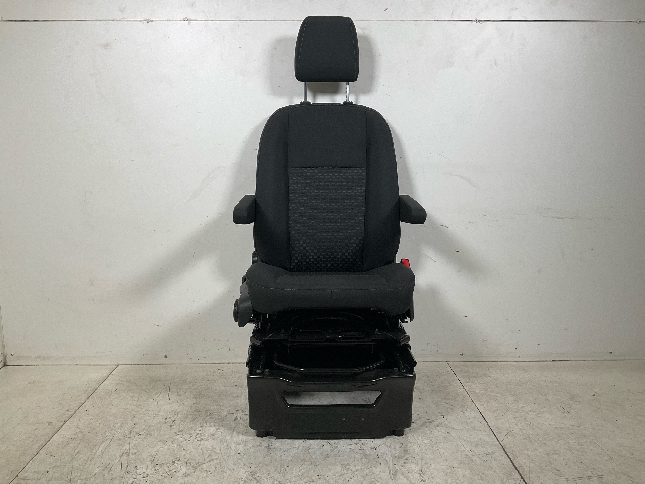 Seat right front FORD Transit V363 Pritsche/Fahrgestell (FED, FFD) 2.0 TDCi  96 kW  130 PS (03.2016-> )